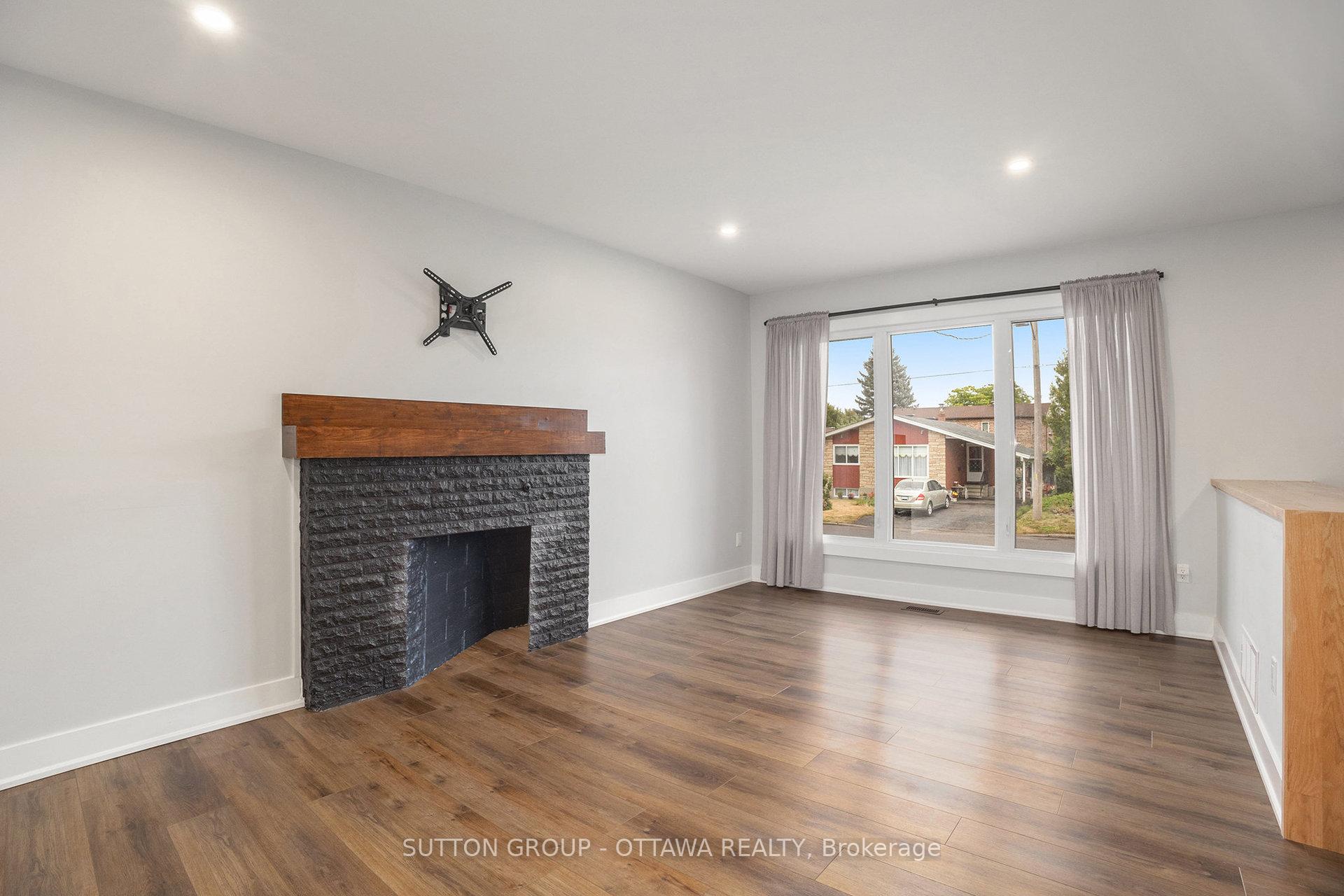 Photo 7 of 1299 Brookline Avenue, Ottawa, Ellwood — HOMEH
