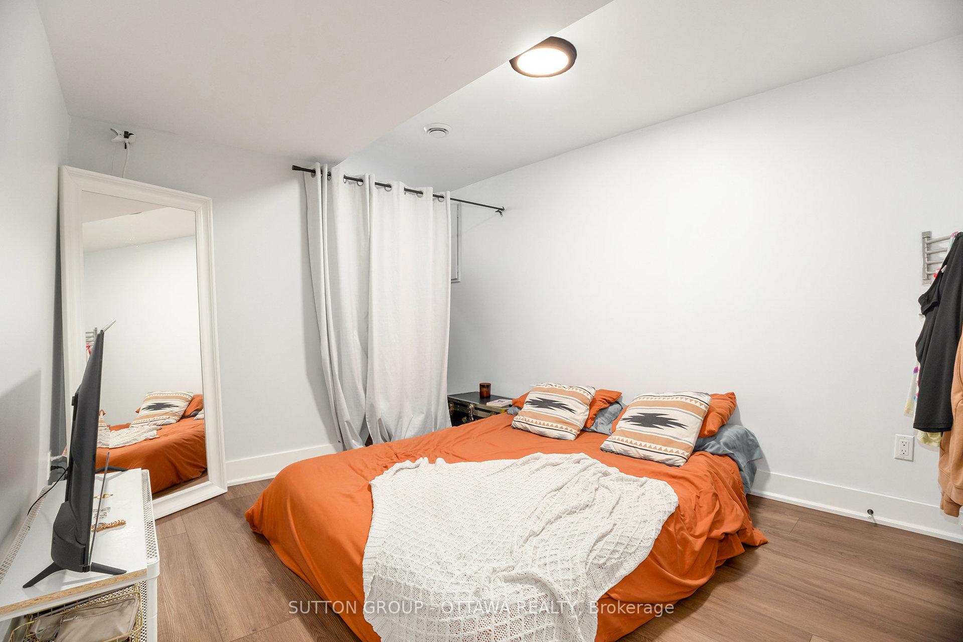 Photo 28 of 1299 Brookline Avenue, Ottawa, Ellwood — HOMEH