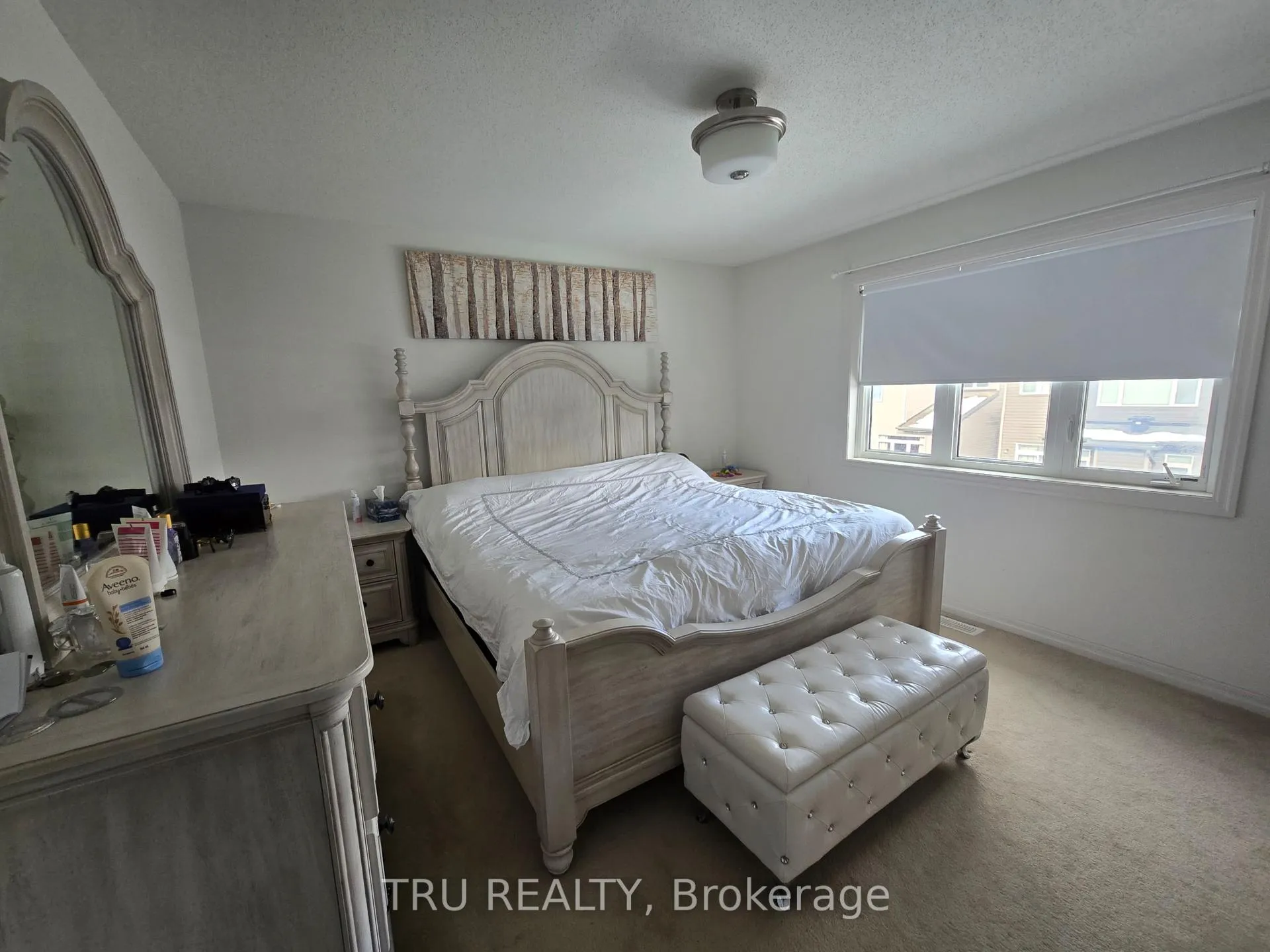 Photo 12 of 534 Rioja Street, Ottawa, Kanata - Emerald Meadows/Trailwest — HOMEH