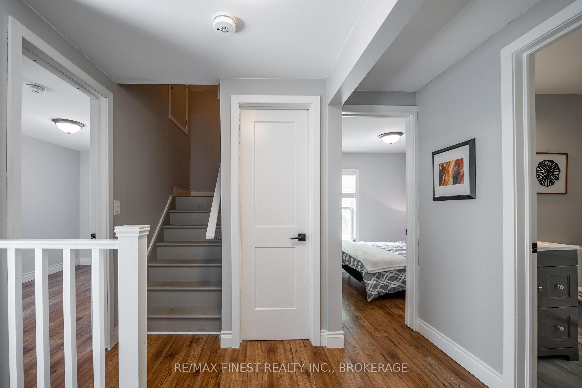 Photo 25 of 560 Frontenac Street, Kingston, East of Sir John A. Blvd — HOMEH