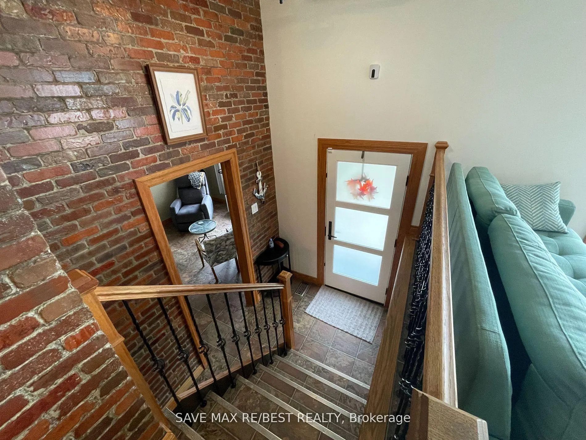 Photo 2 of 268 Manchester Road, Kitchener — HOMEH