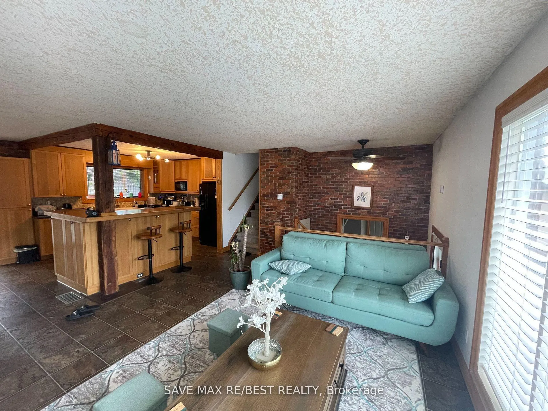 Photo 4 of 268 Manchester Road, Kitchener — HOMEH