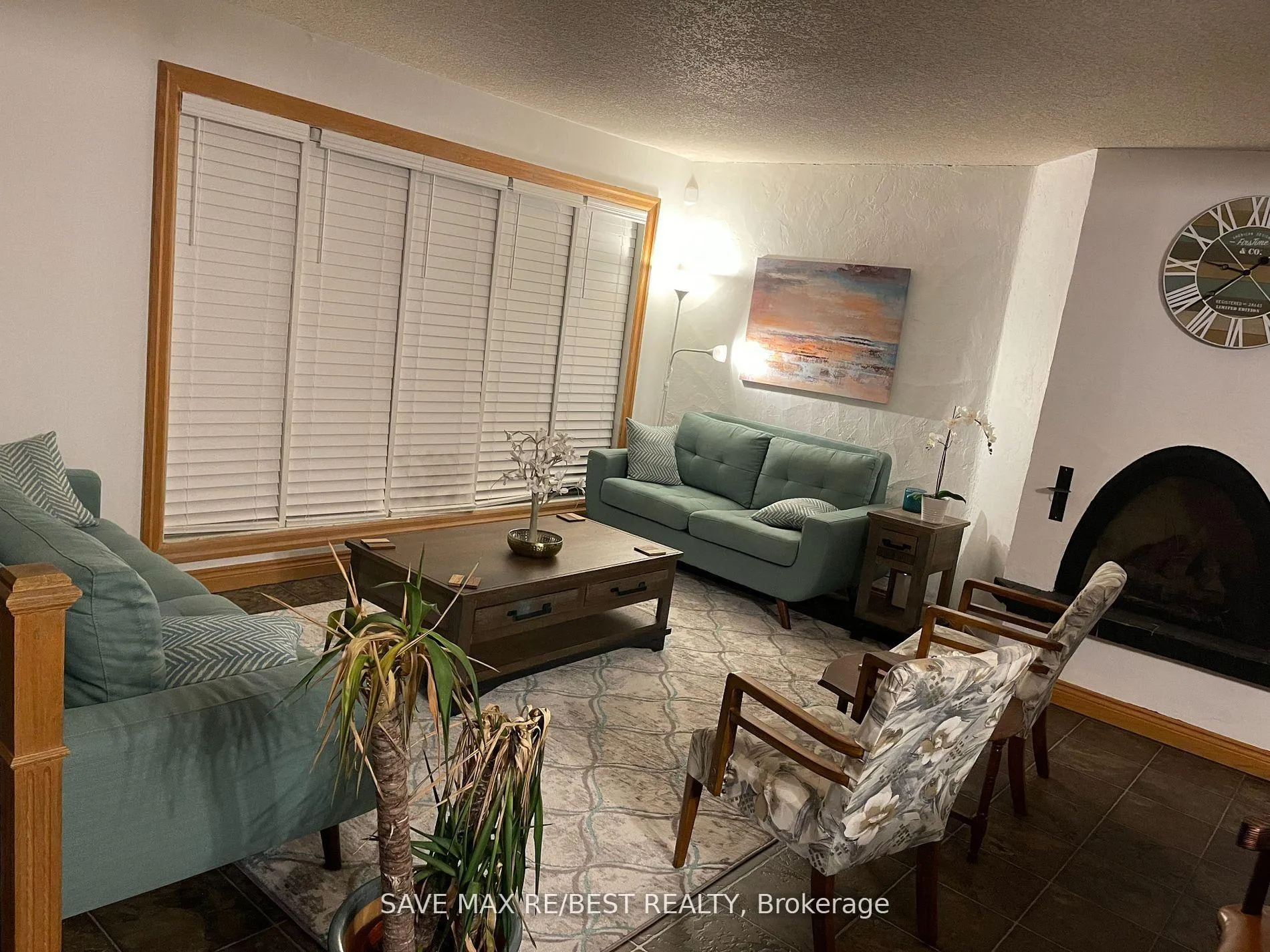 Photo 5 of 268 Manchester Road, Kitchener — HOMEH