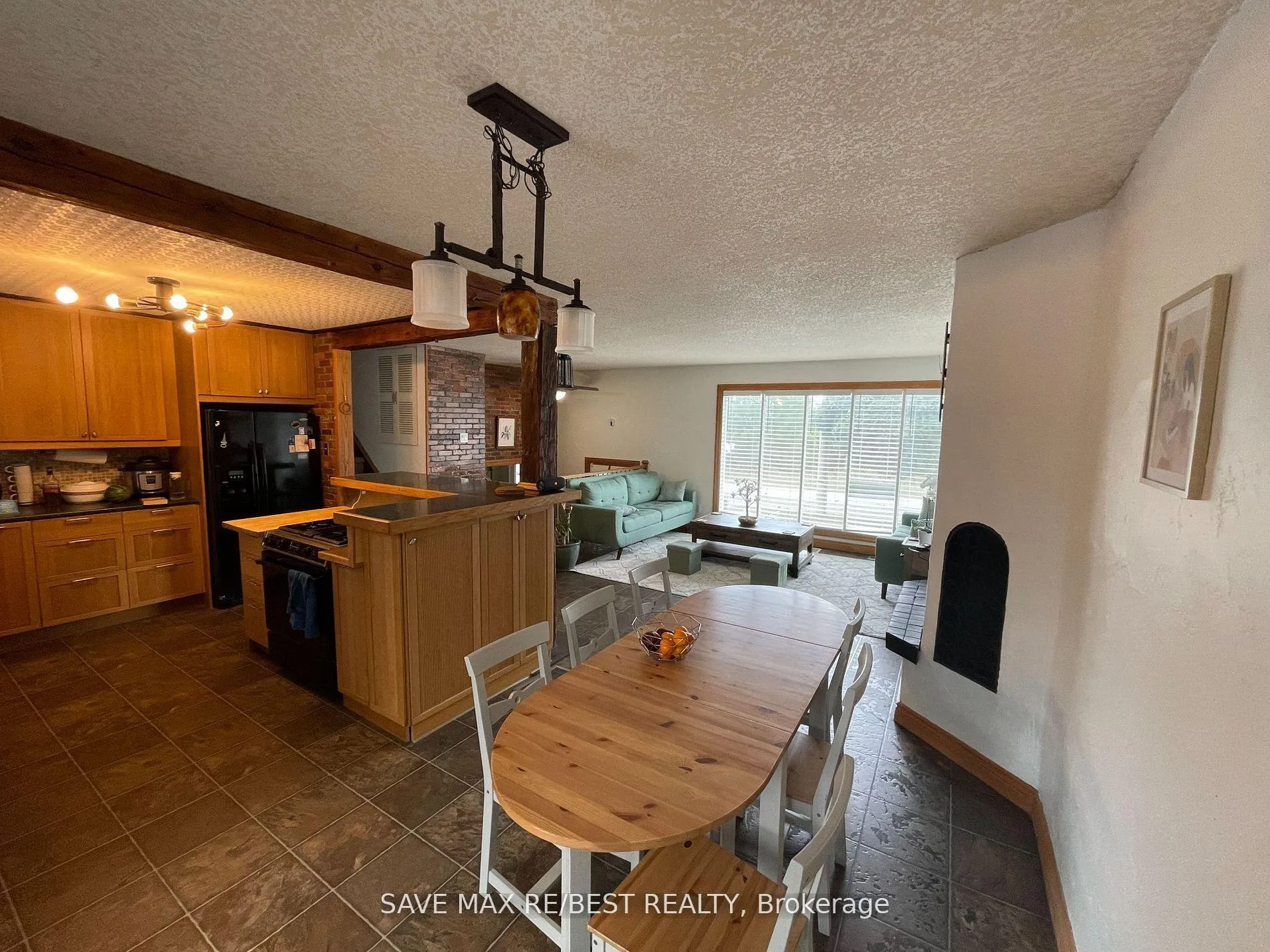 Photo 10 of 268 Manchester Road, Kitchener — HOMEH