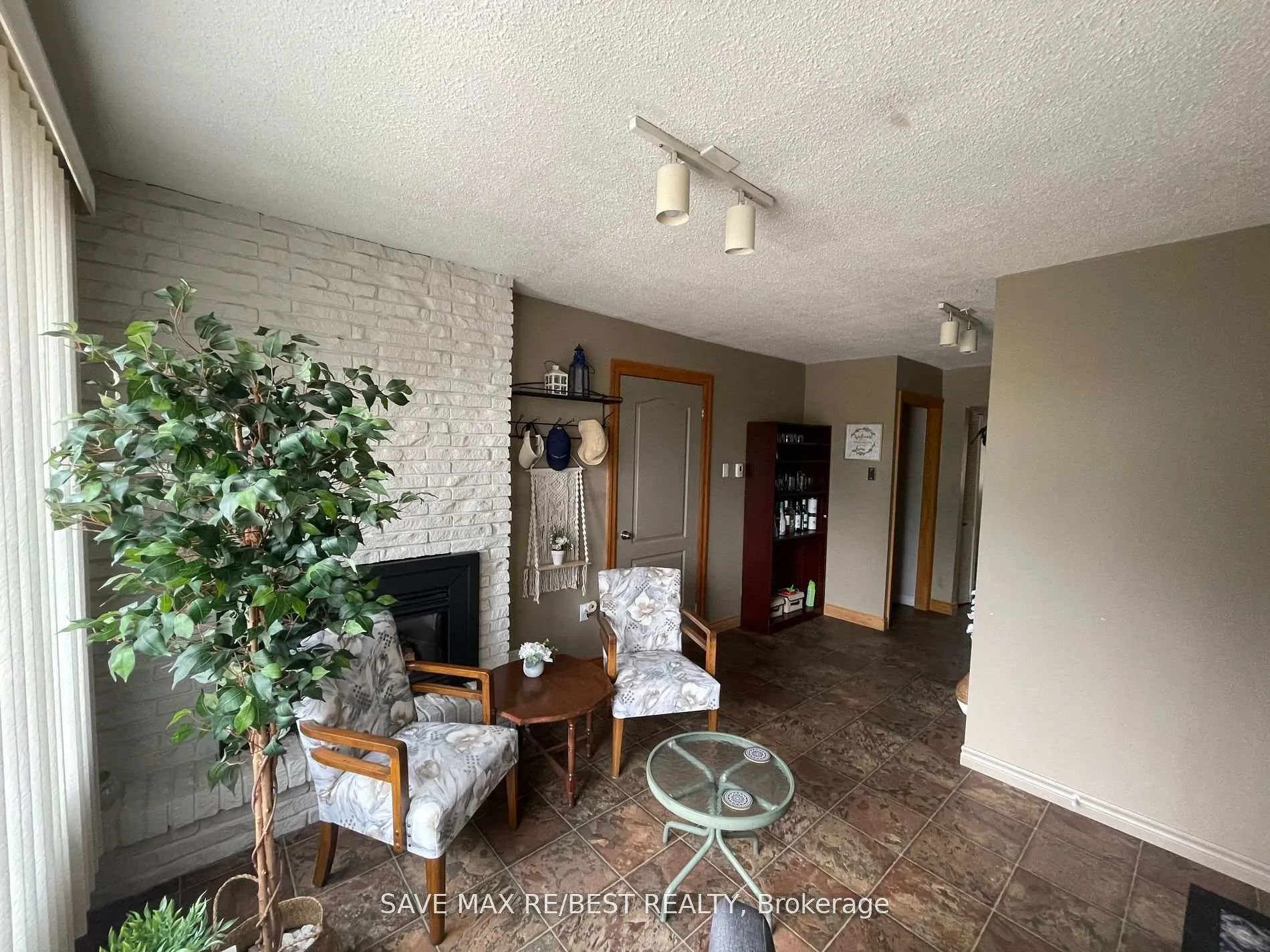 Photo 14 of 268 Manchester Road, Kitchener — HOMEH