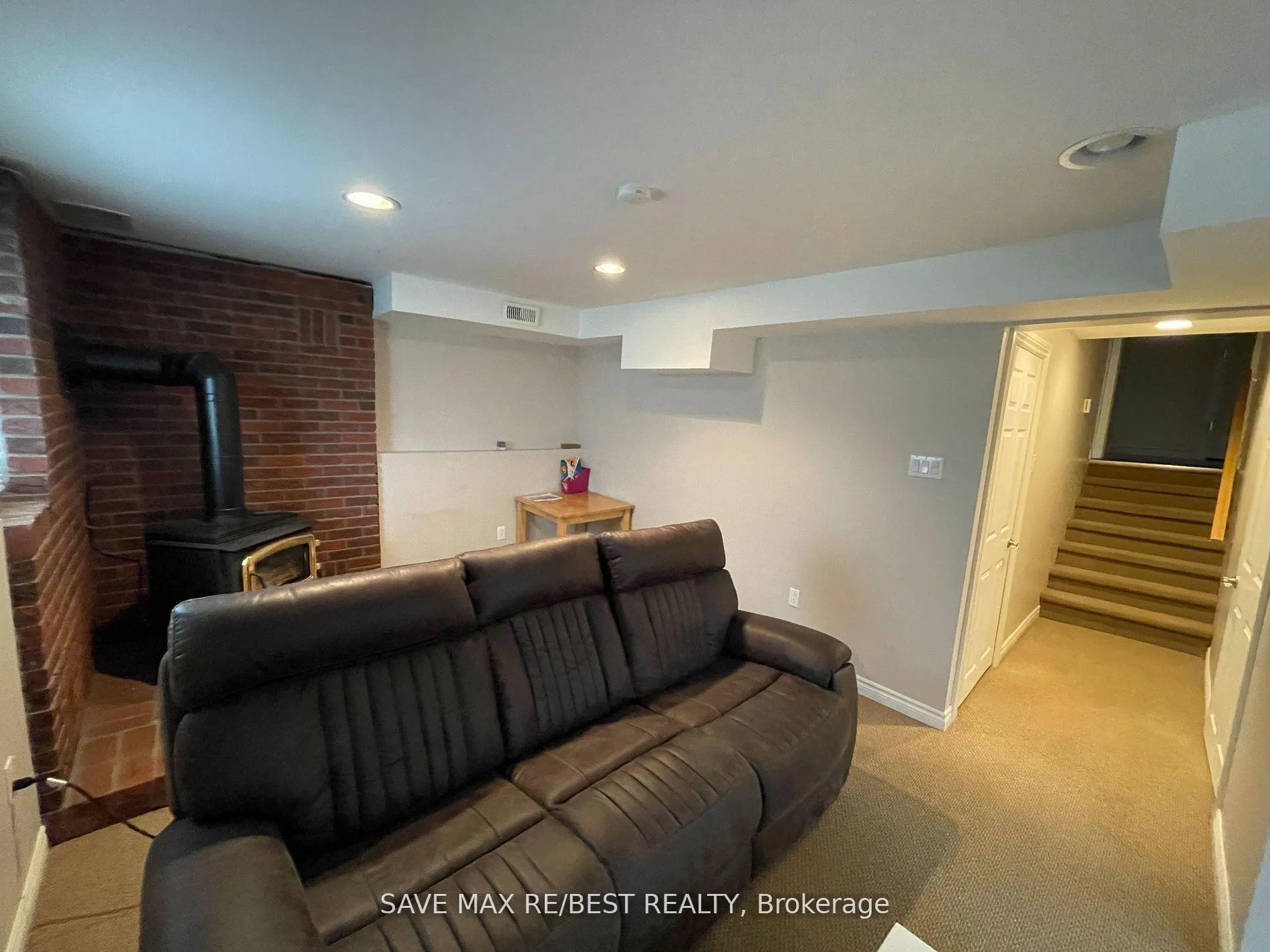 Photo 32 of 268 Manchester Road, Kitchener — HOMEH