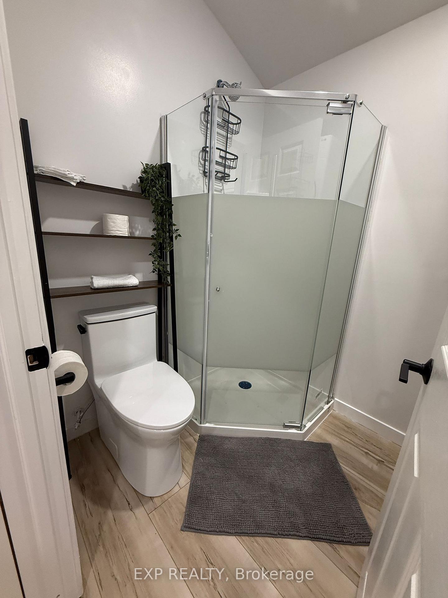 Photo 3 of Unit 3, 564 Brunel Street, Ottawa, CFB Rockcliffe and Area — HOMEH