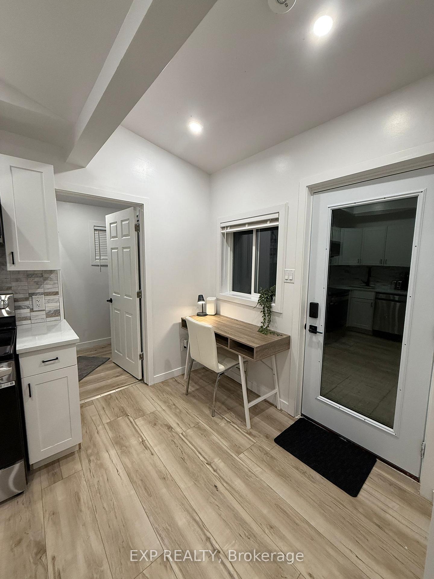 Photo 4 of Unit 3, 564 Brunel Street, Ottawa, CFB Rockcliffe and Area — HOMEH