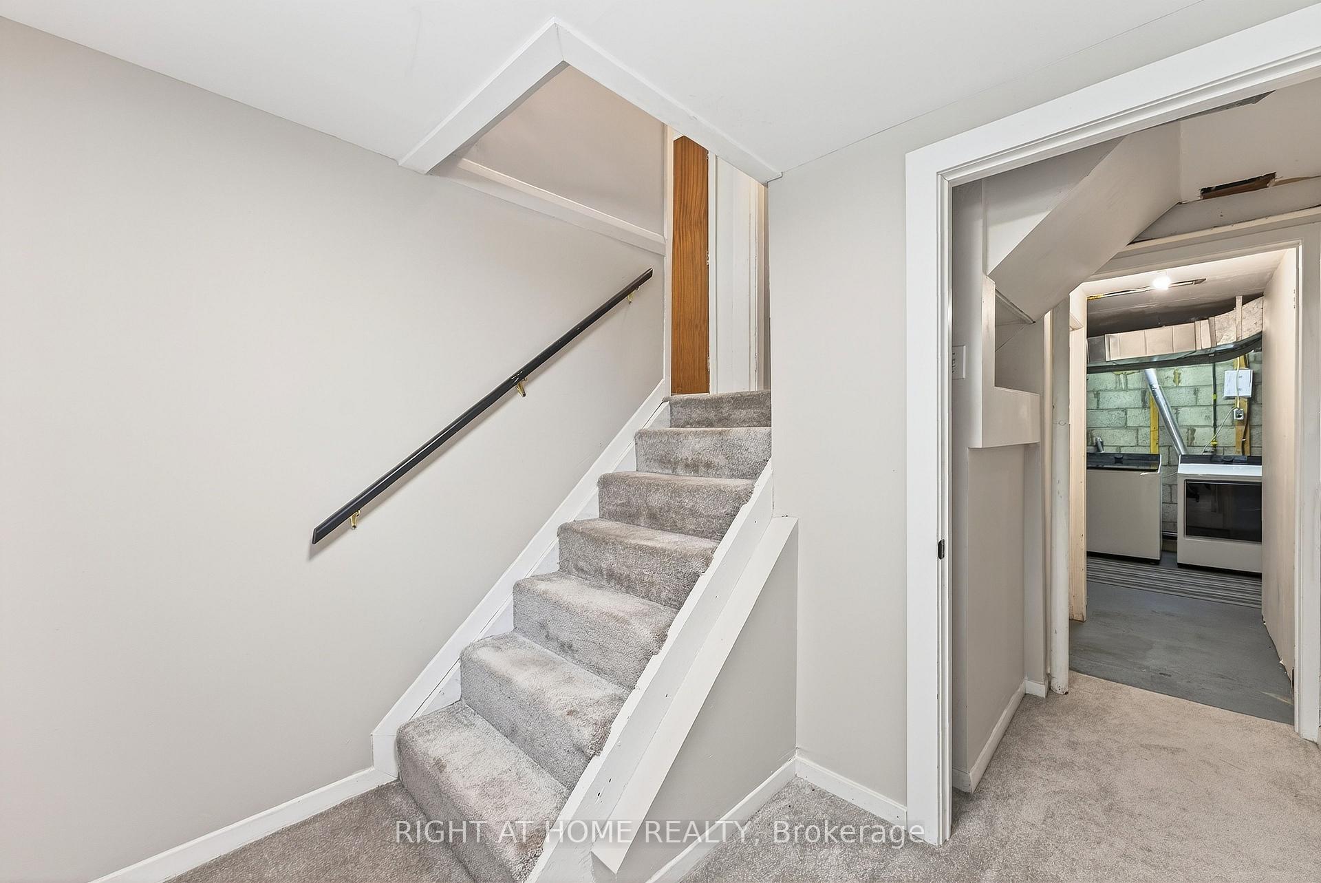 Photo 8 of Unit B, 41 Donna Street, Ottawa, Meadowlands/Crestview — HOMEH