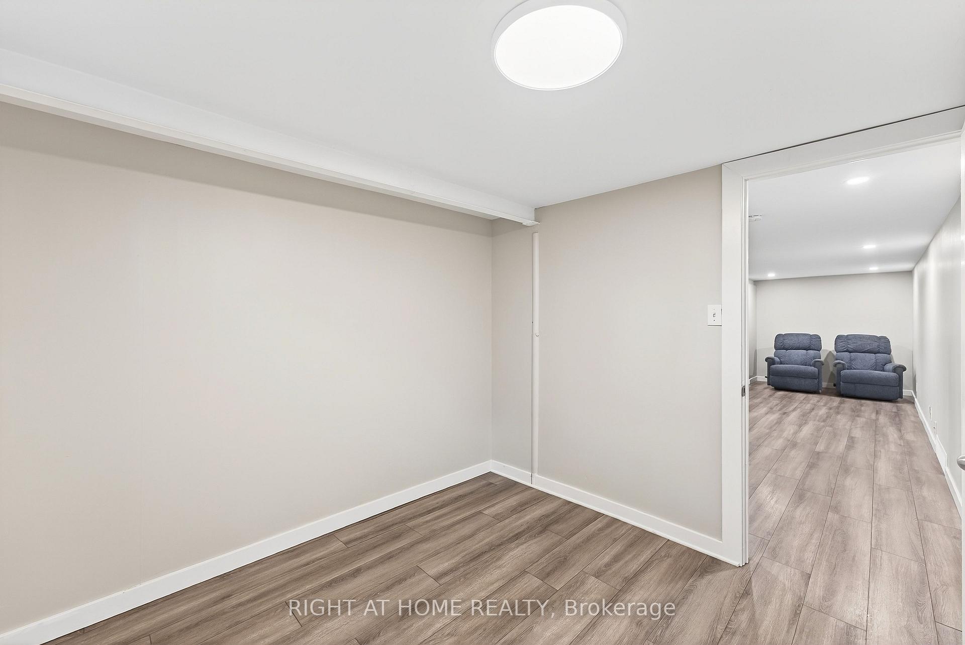 Photo 22 of Unit B, 41 Donna Street, Ottawa, Meadowlands/Crestview — HOMEH