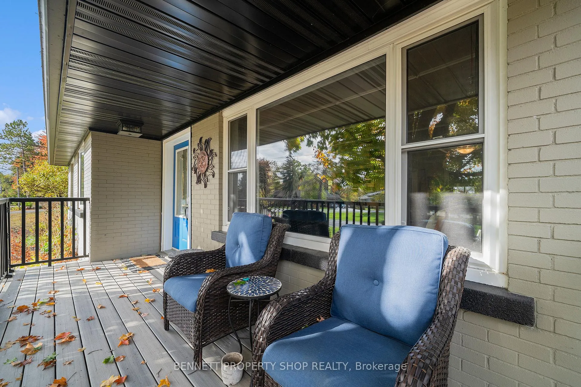 Photo 2 of 1109 Edward Street, Ottawa, Manotick Long Island & Nicholls Island — HOMEH