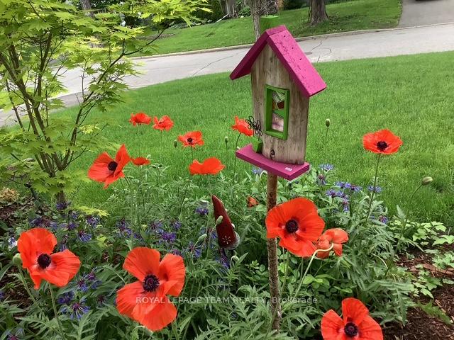 Photo 4 of 970 Parkhurst Boulevard, Ottawa, McKellar Heights/Glabar Park — HOMEH