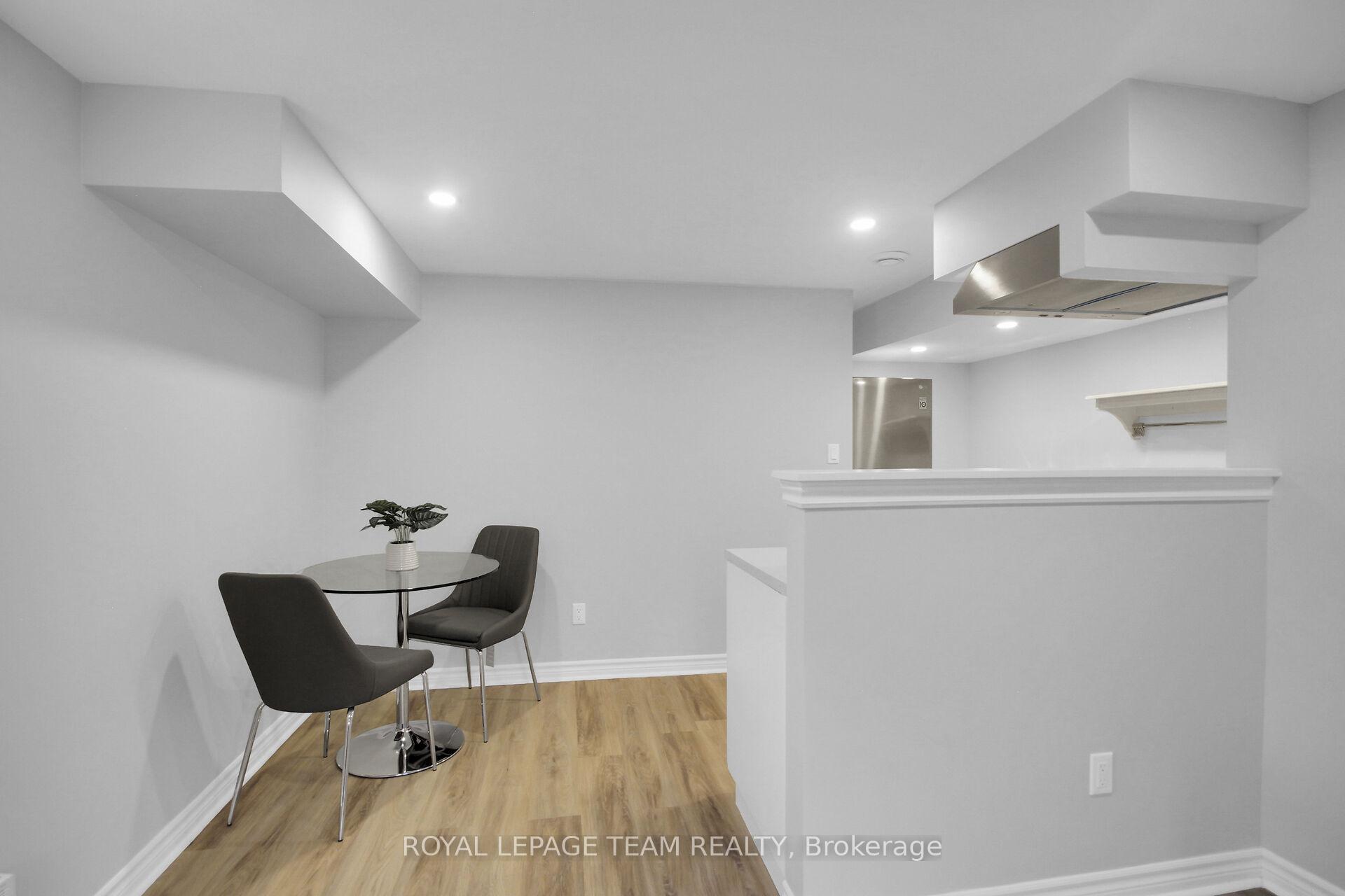 Photo 22 of 970 Parkhurst Boulevard, Ottawa, McKellar Heights/Glabar Park — HOMEH