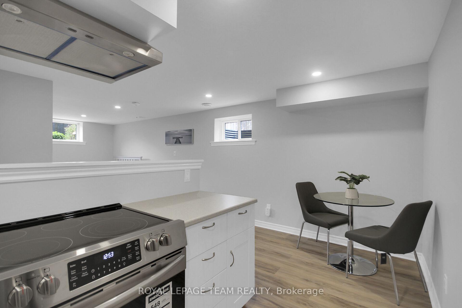 Photo 24 of 970 Parkhurst Boulevard, Ottawa, McKellar Heights/Glabar Park — HOMEH