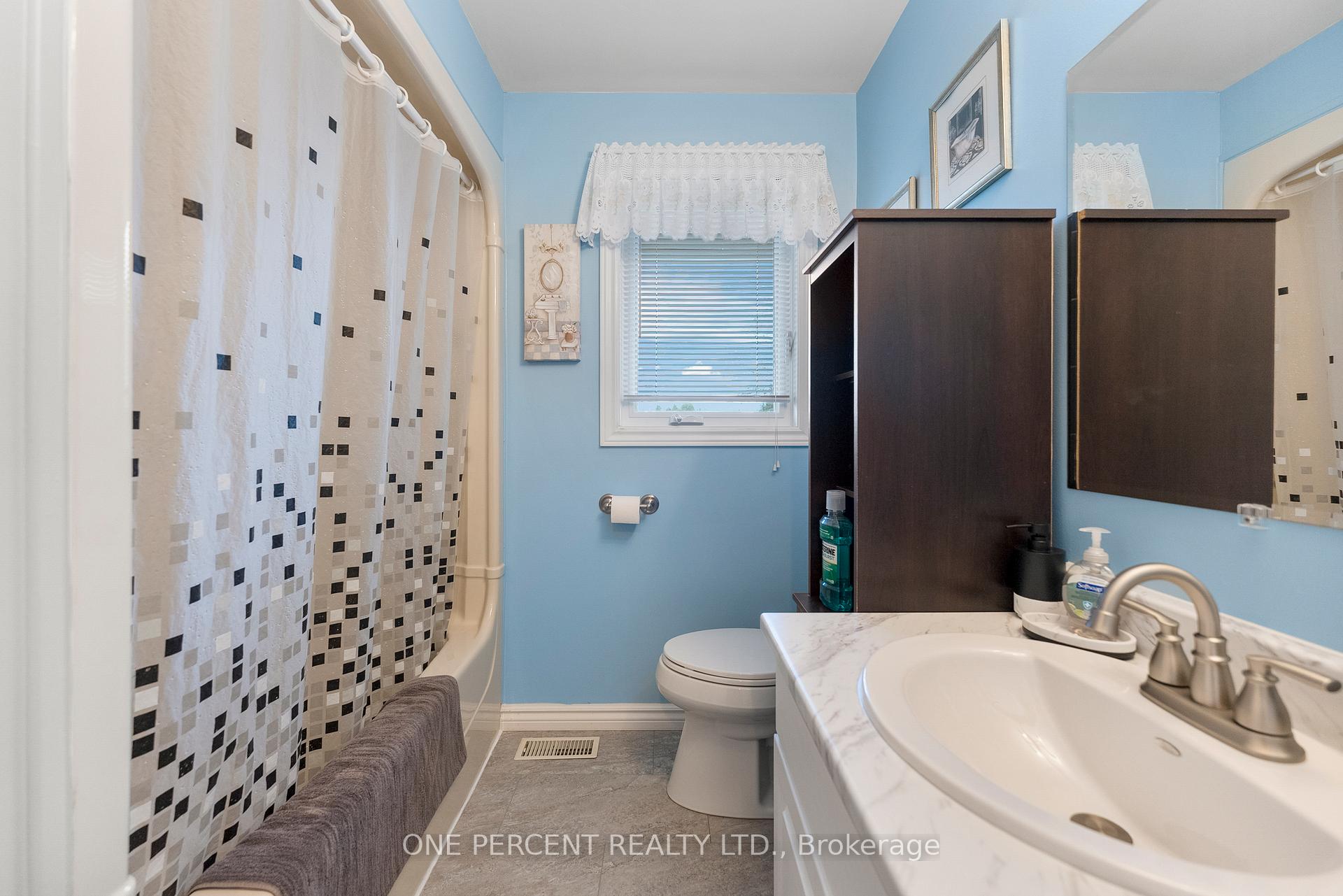 Photo 14 of 626 Willow Drive, Laurentian Valley — HOMEH