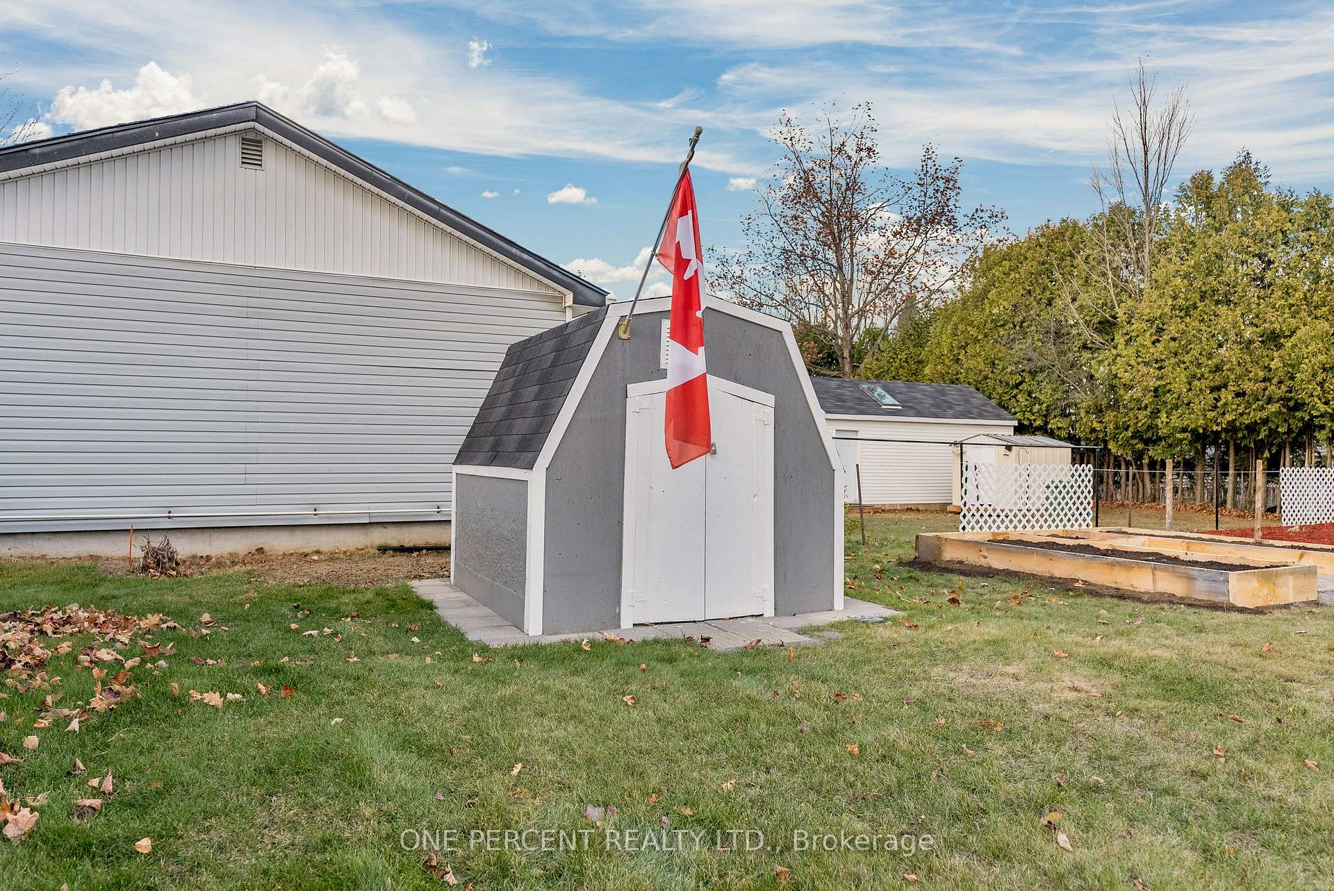 Photo 27 of 626 Willow Drive, Laurentian Valley — HOMEH