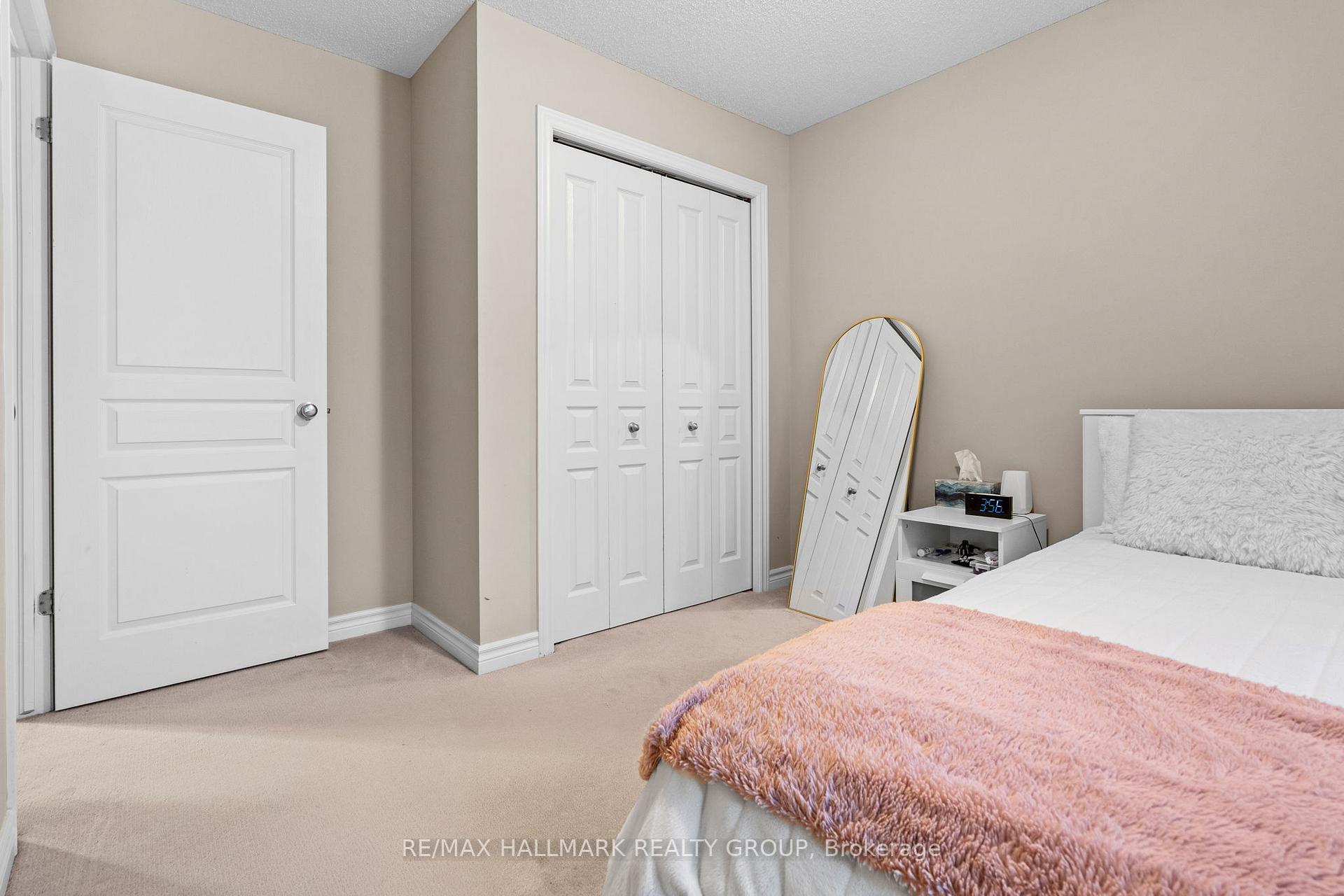 Photo 30 of 938 Fletcher Circle, Ottawa, Kanata - Kanata Lakes/Heritage Hills — HOMEH