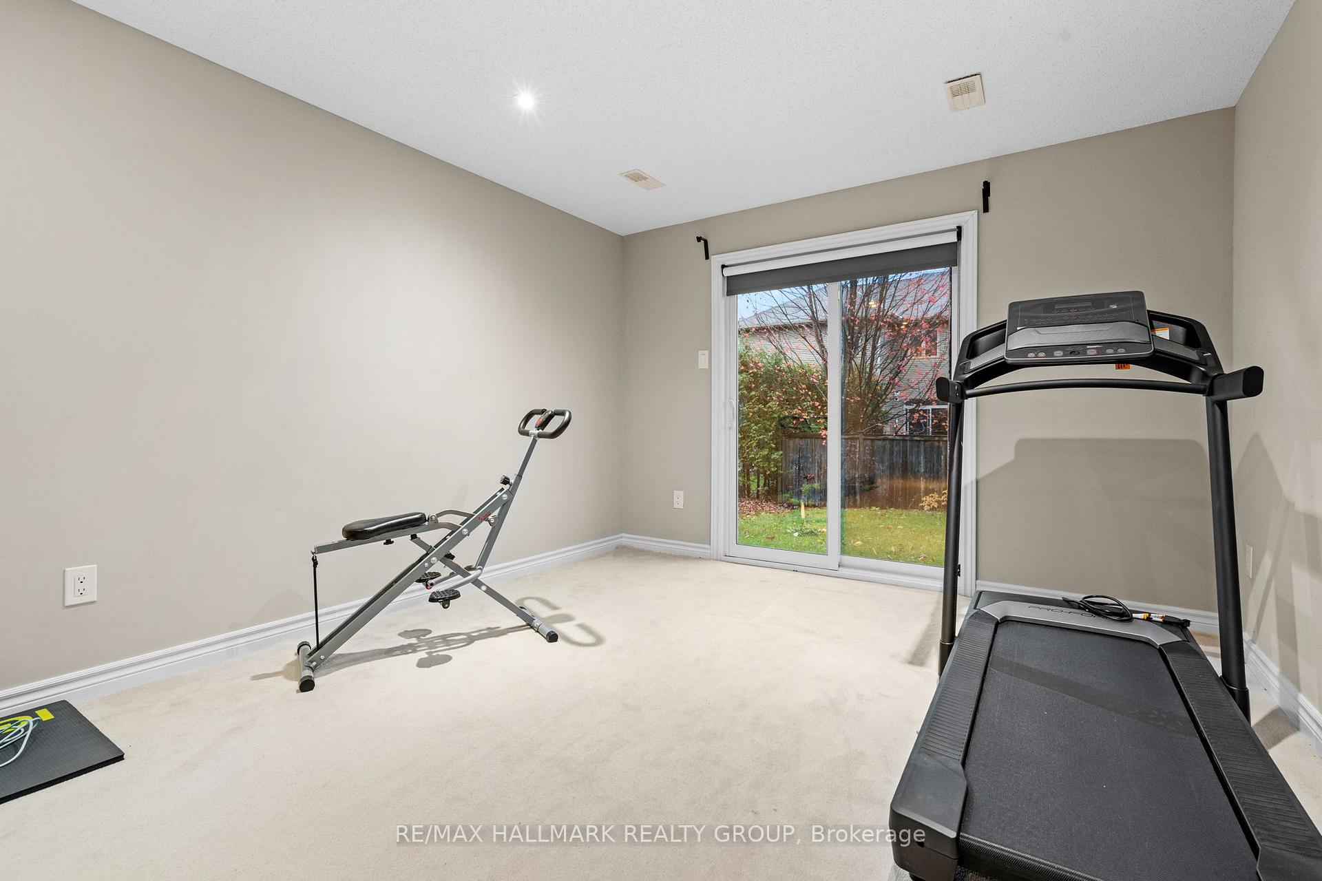 Photo 37 of 938 Fletcher Circle, Ottawa, Kanata - Kanata Lakes/Heritage Hills — HOMEH