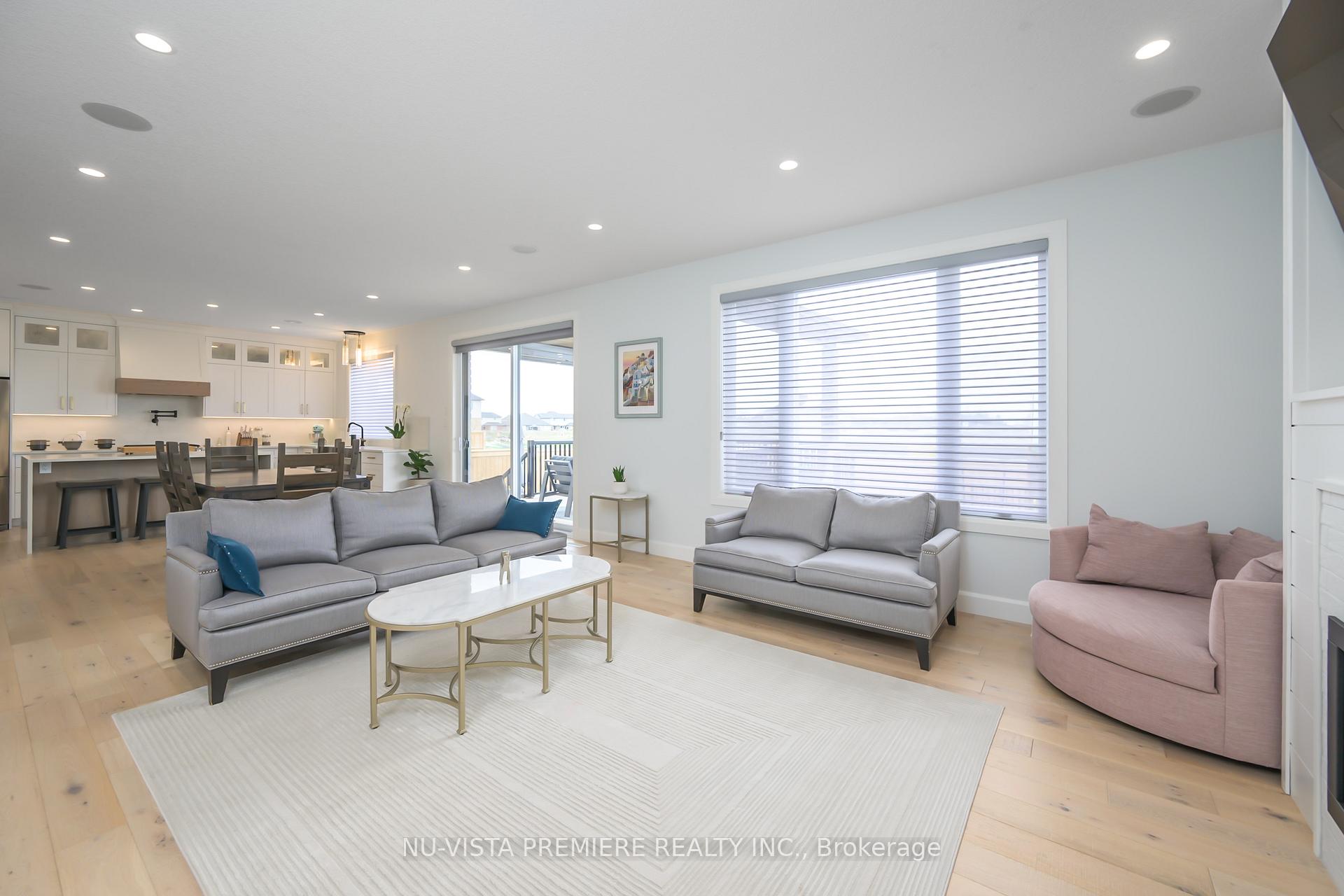 Photo 7 of 106 Jefferson Street, Lucan Biddulph, Lucan — HOMEH