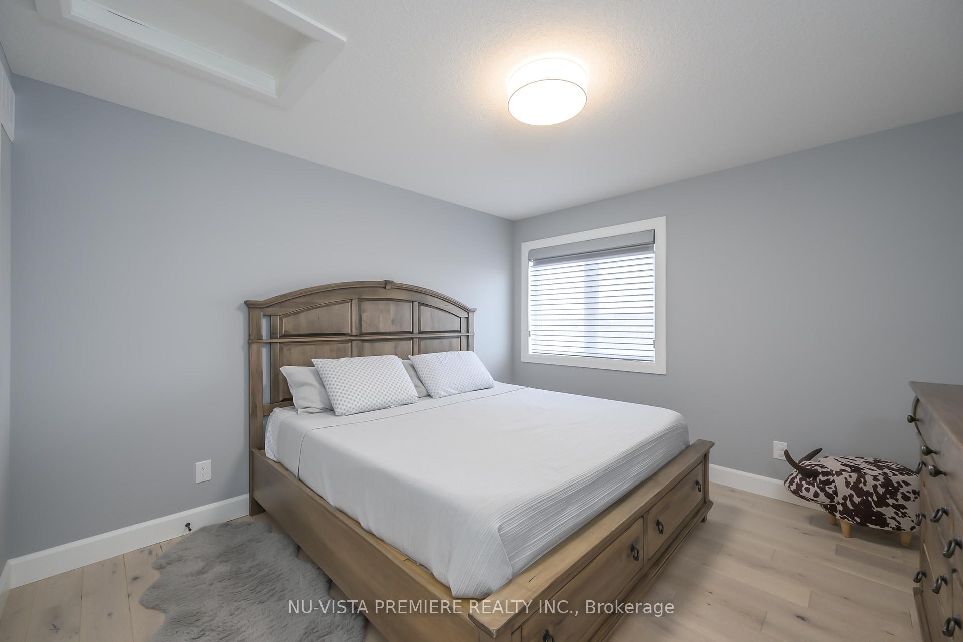 Photo 18 of 106 Jefferson Street, Lucan Biddulph, Lucan — HOMEH