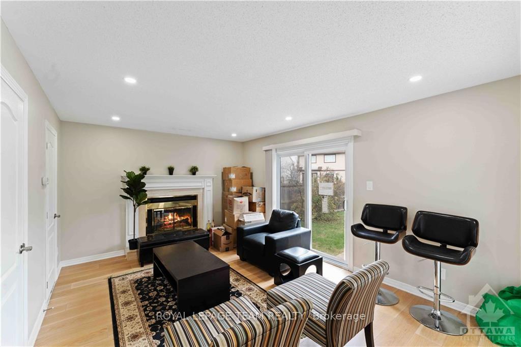 Photo 13 of Unit UPPER, 1520 Blohm Drive, Ottawa, Hunt Club Park — HOMEH