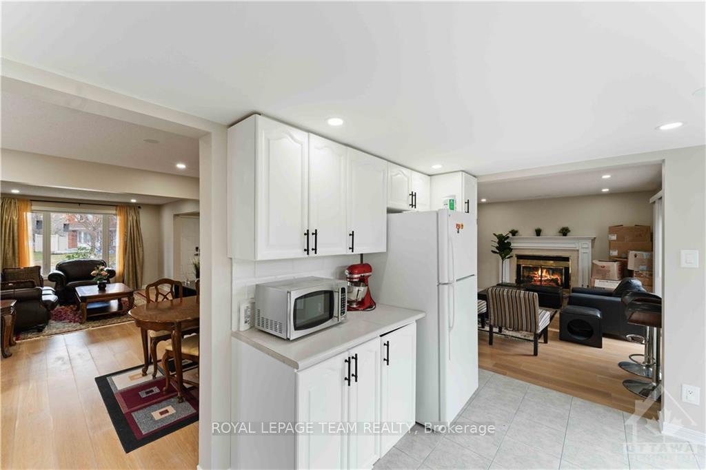 Photo 16 of Unit UPPER, 1520 Blohm Drive, Ottawa, Hunt Club Park — HOMEH