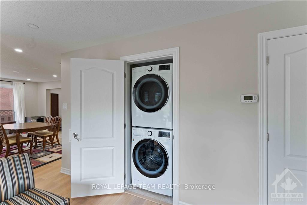 Photo 19 of Unit UPPER, 1520 Blohm Drive, Ottawa, Hunt Club Park — HOMEH