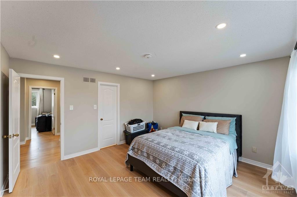 Photo 24 of Unit UPPER, 1520 Blohm Drive, Ottawa, Hunt Club Park — HOMEH