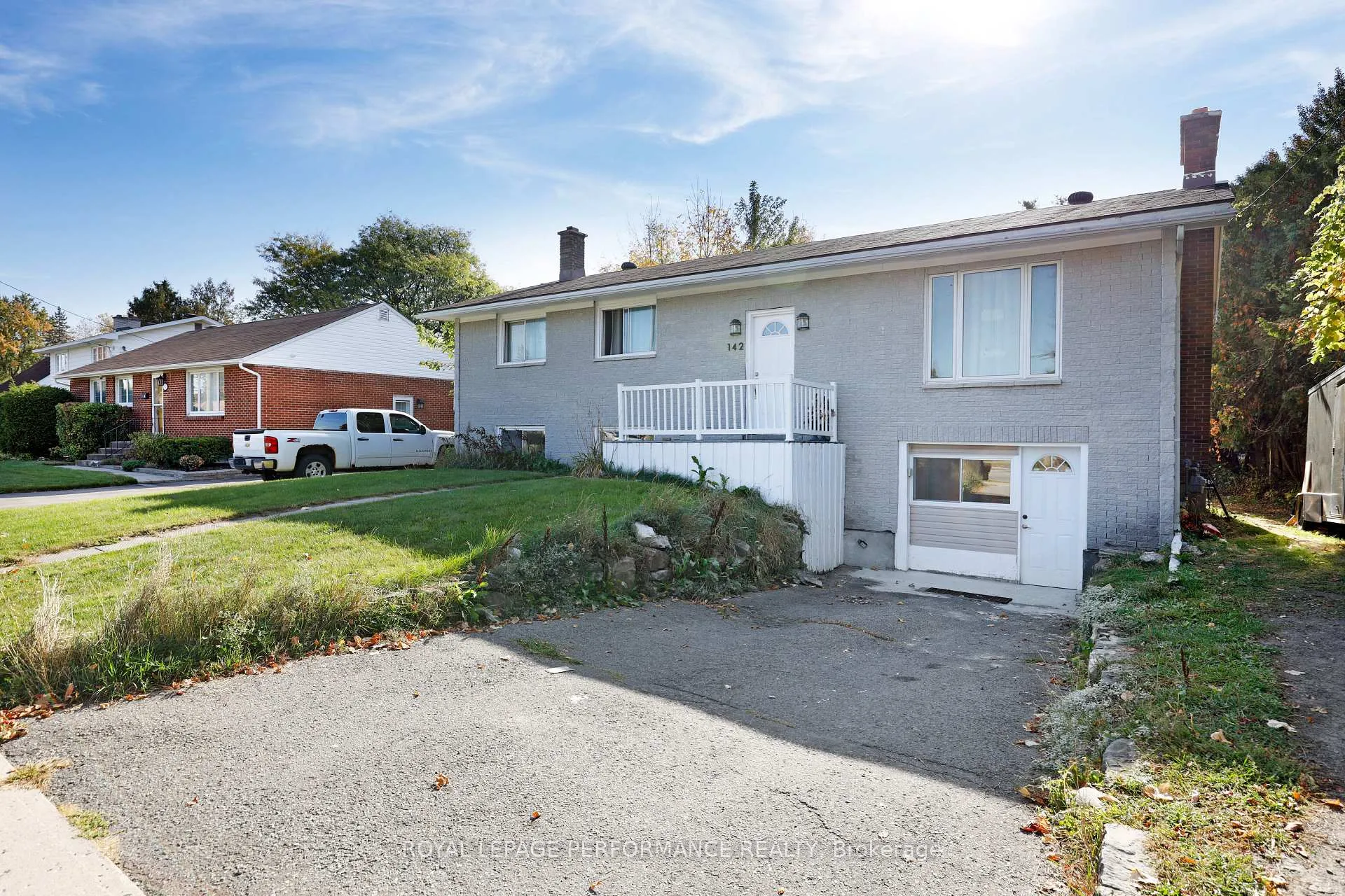 Photo 2 of 142 Meadowlands Drive W, Ottawa, Meadowlands/Crestview — HOMEH