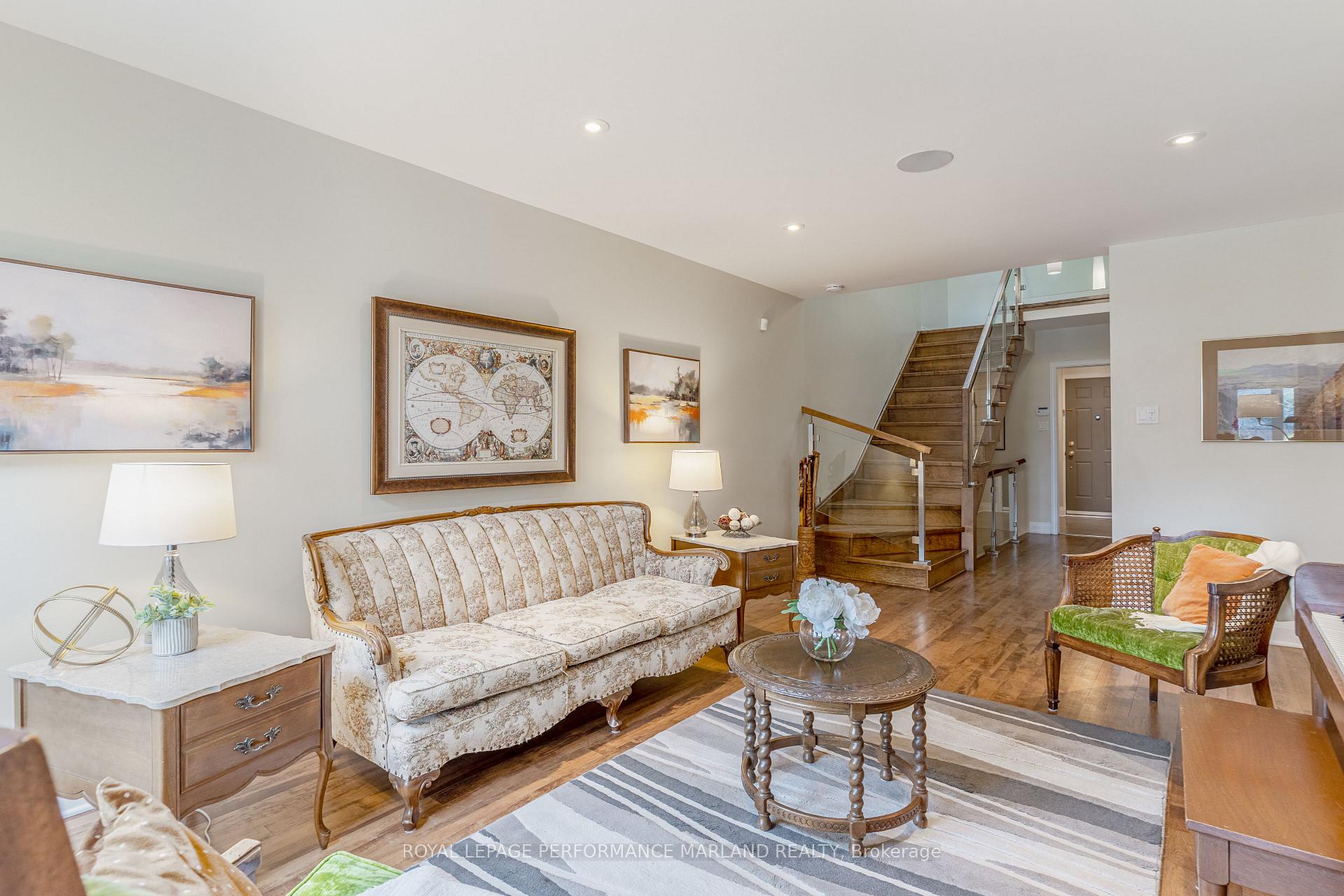 Photo 4 of 62 Hackett Street, Ottawa, Hunt Club Woods — HOMEH