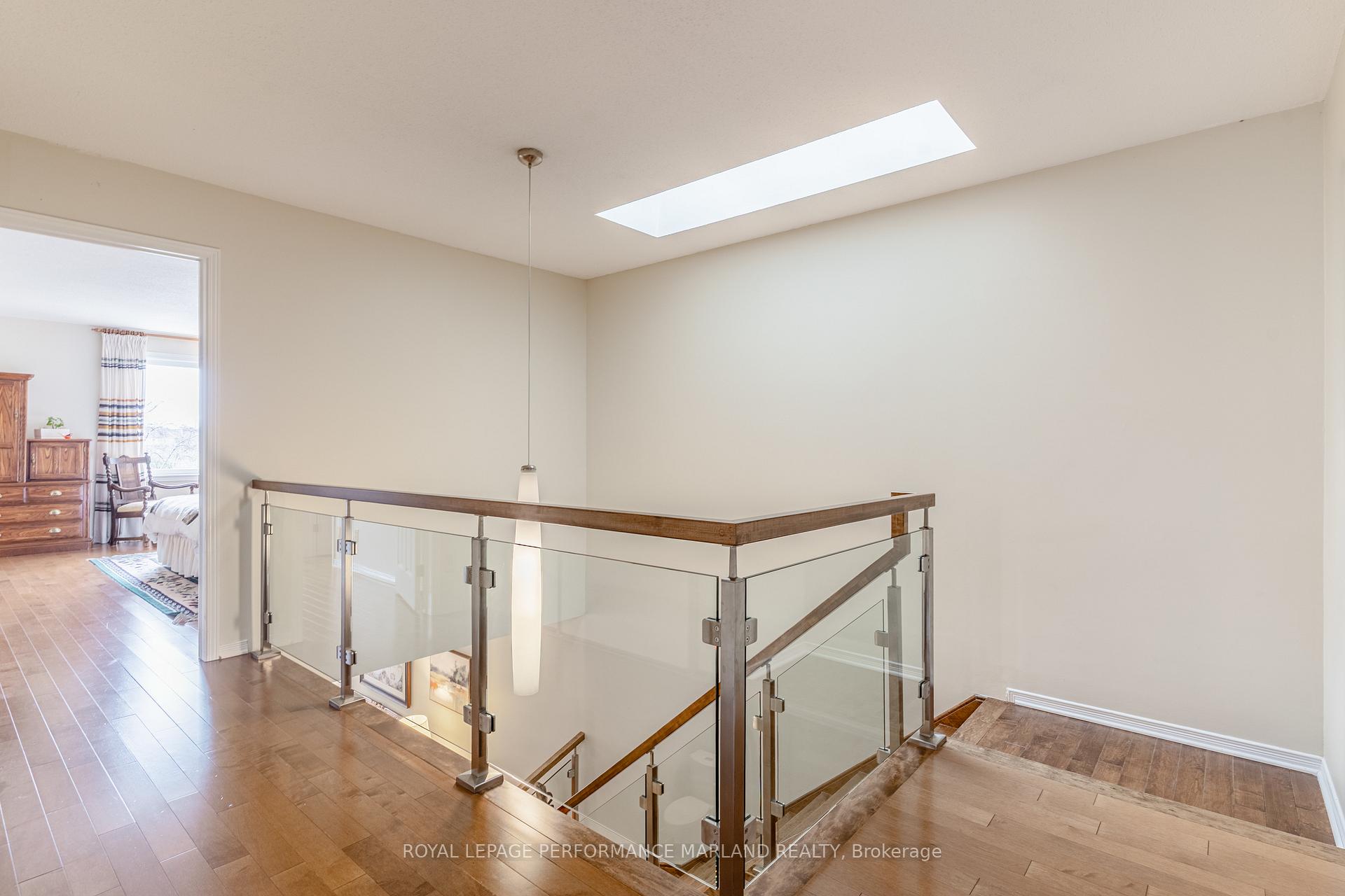 Photo 16 of 62 Hackett Street, Ottawa, Hunt Club Woods — HOMEH