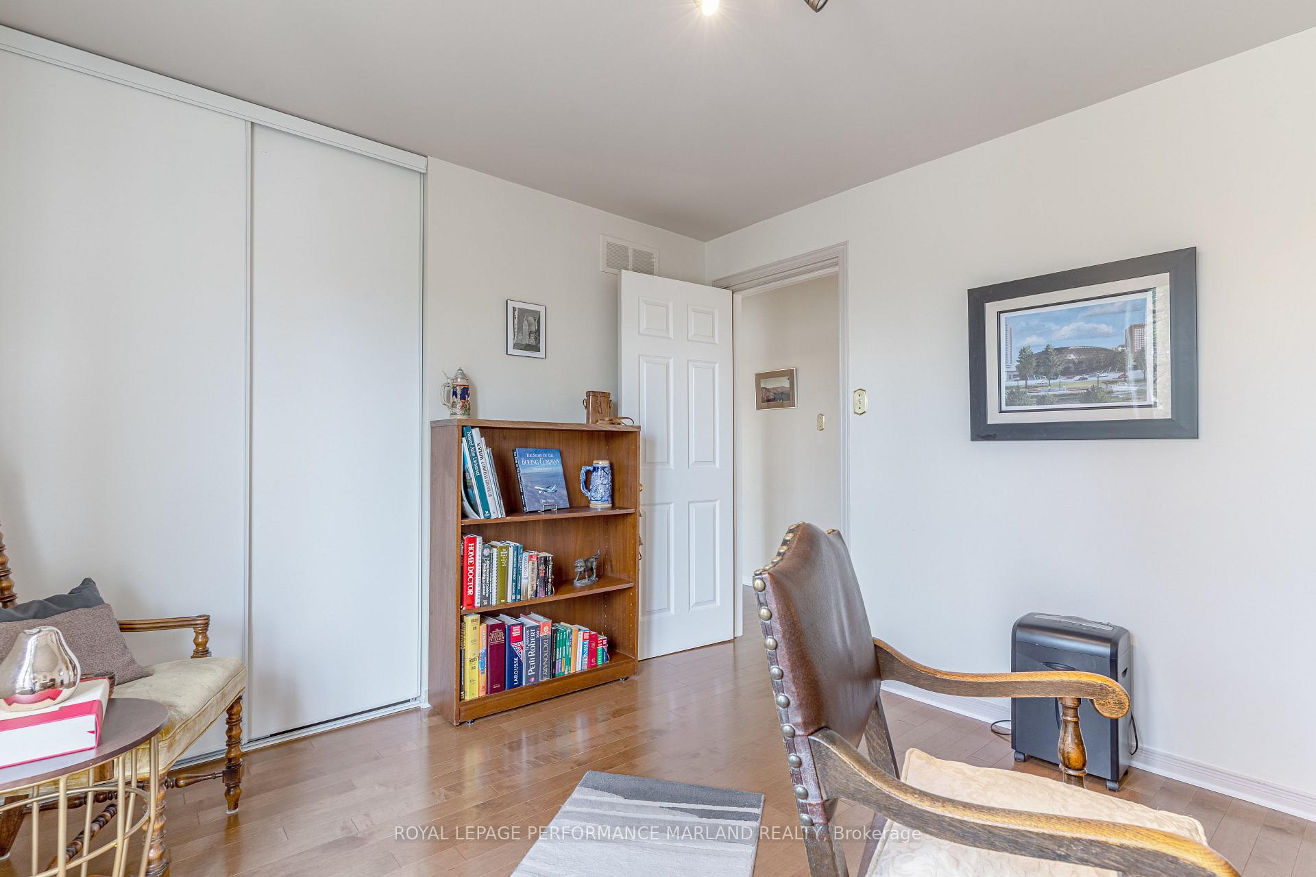 Photo 21 of 62 Hackett Street, Ottawa, Hunt Club Woods — HOMEH