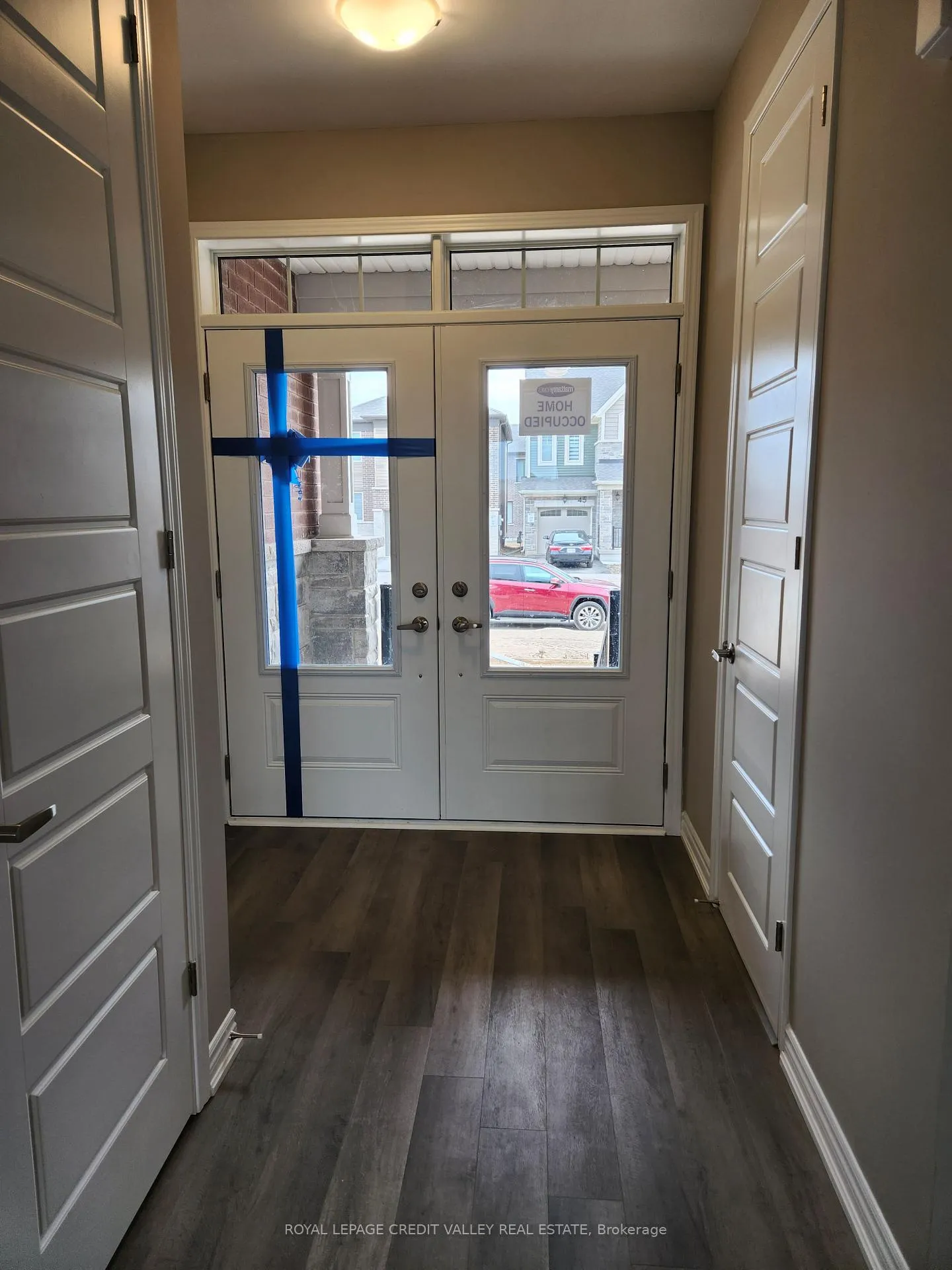 Photo 2 of 46 Forestwalk Street, Kitchener — HOMEH