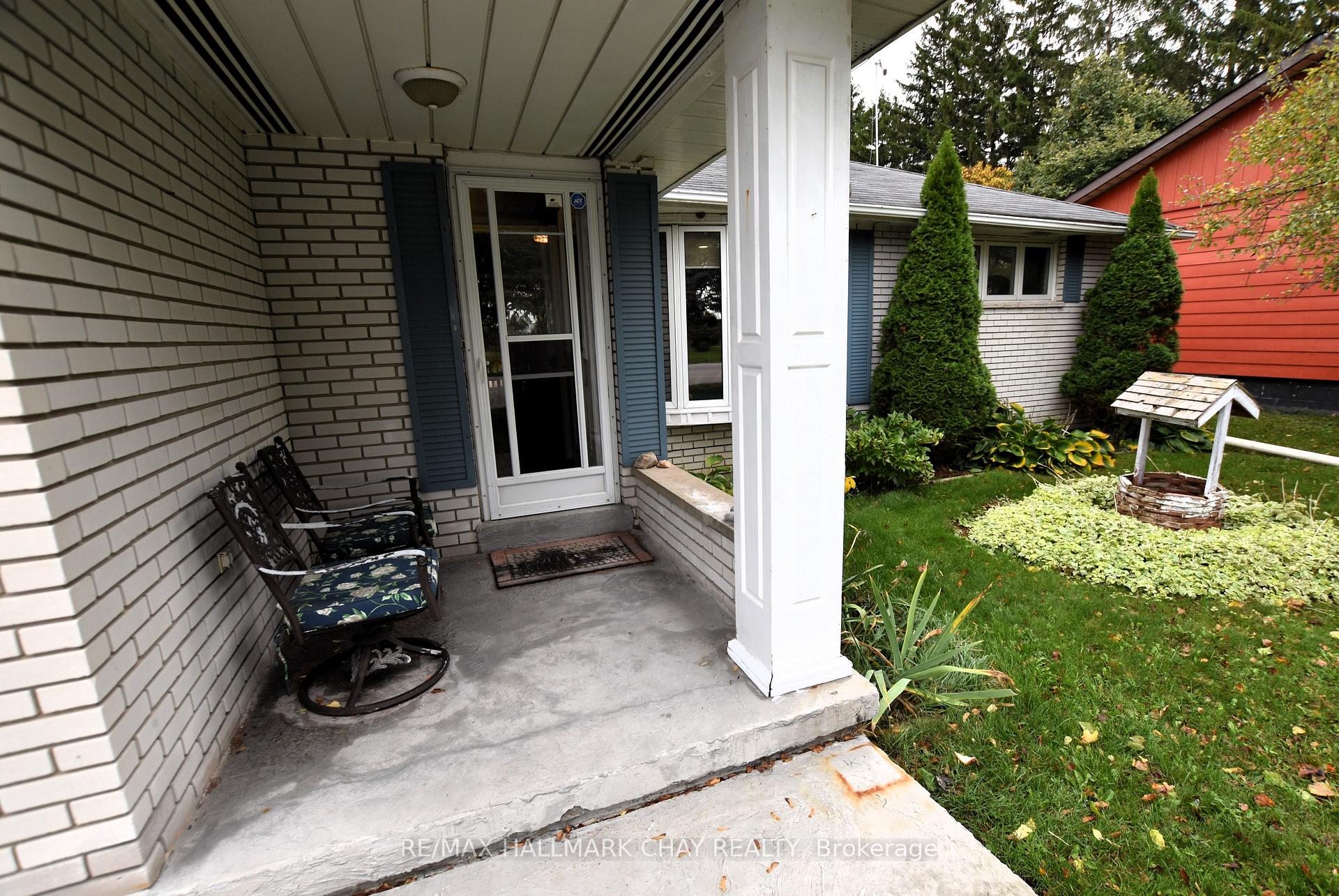 Photo 2 of 7345 Yonge Street, Innisfil, Rural Innisfil — HOMEH