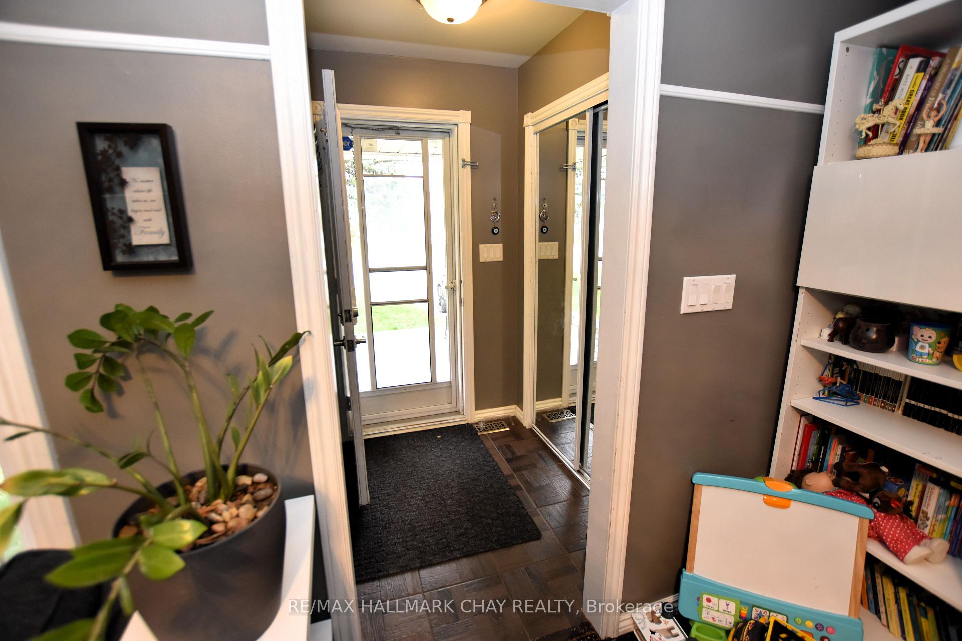 Photo 10 of 7345 Yonge Street, Innisfil, Rural Innisfil — HOMEH