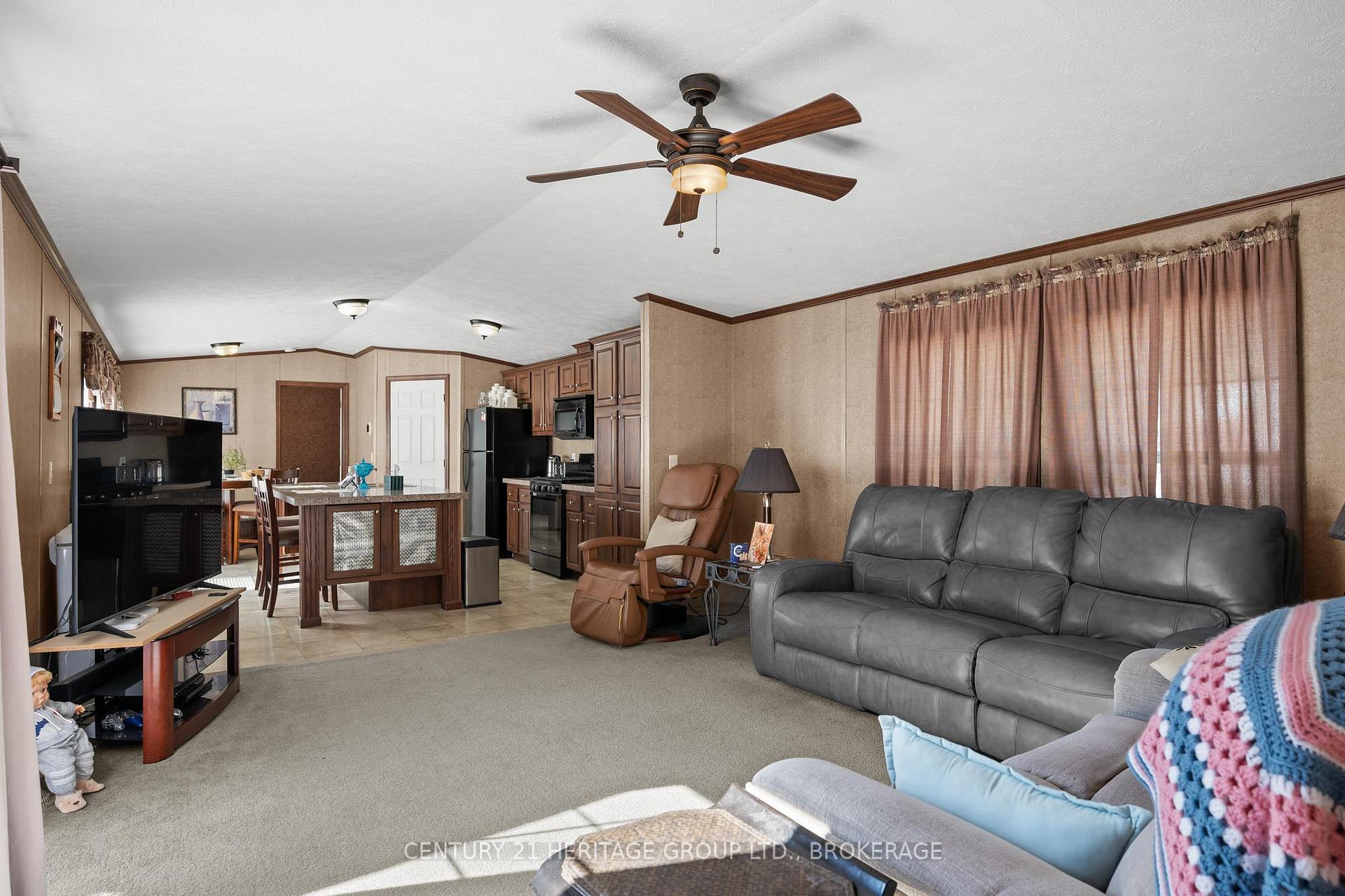 Photo 16 of Unit 7, 5633 Bath Road, Loyalist, Lennox and Addington - South — HOMEH