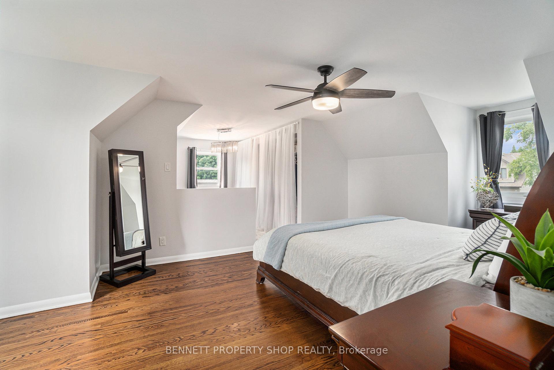 Photo 16 of 32 Norice Street, Ottawa, Meadowlands/Crestview — HOMEH