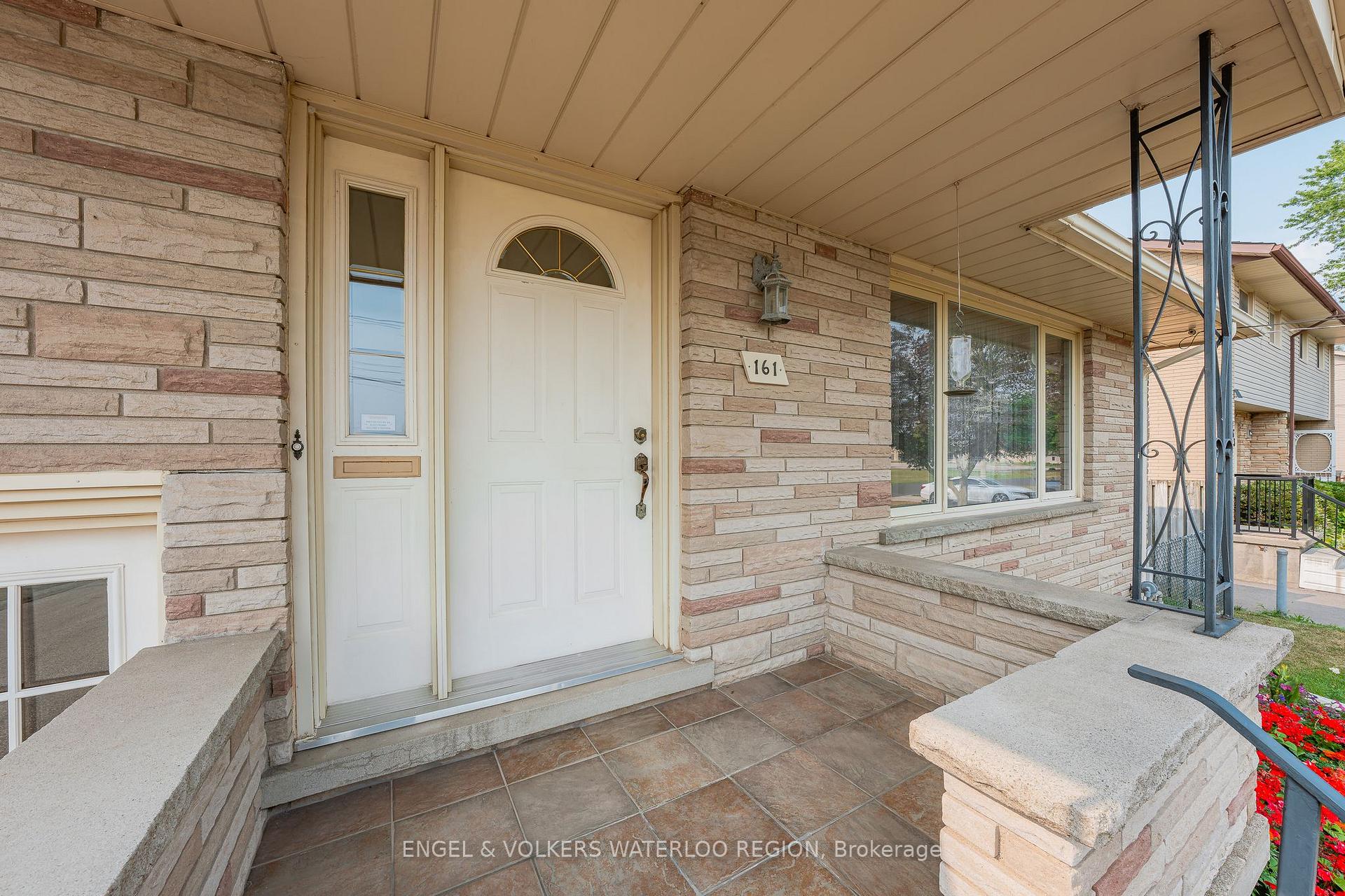 Photo 8 of 161 Schweitzer Street, Kitchener — HOMEH