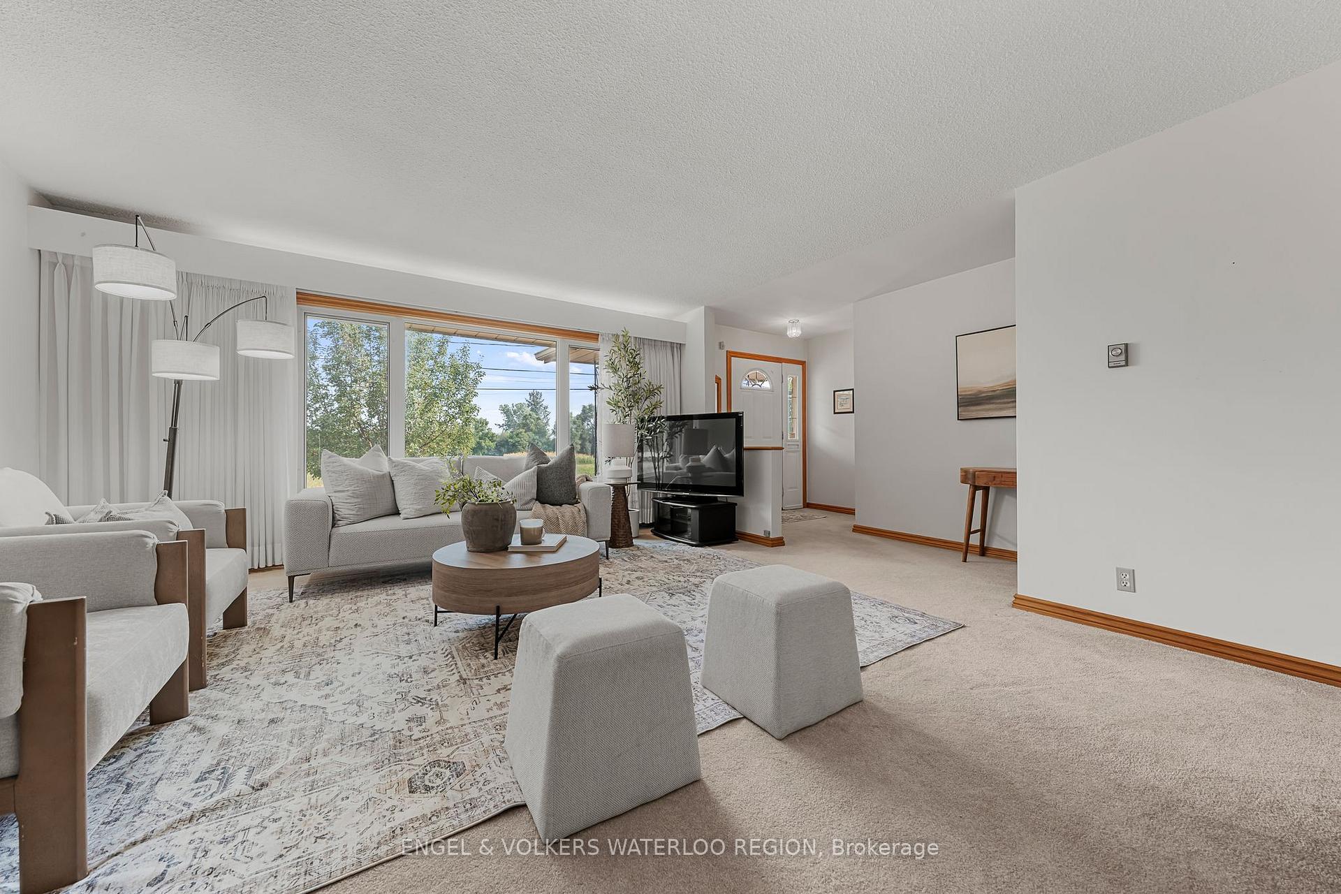 Photo 13 of 161 Schweitzer Street, Kitchener — HOMEH