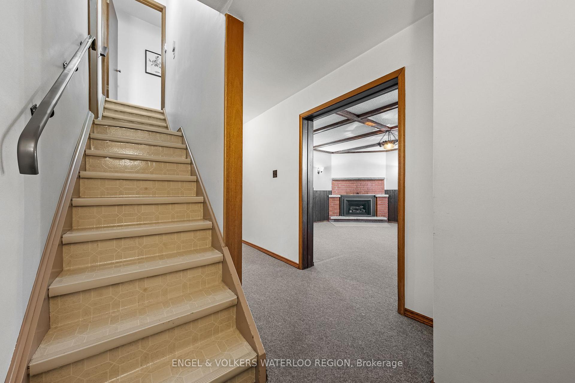 Photo 28 of 161 Schweitzer Street, Kitchener — HOMEH