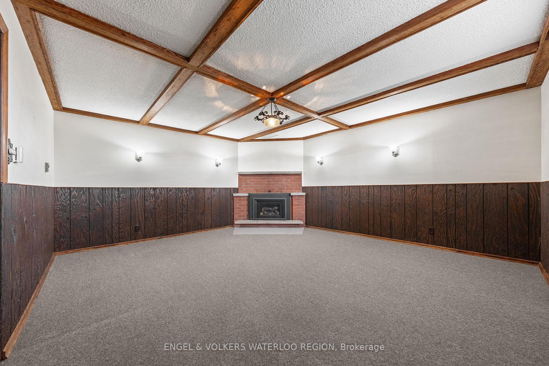 Photo 29 of 161 Schweitzer Street, Kitchener — HOMEH