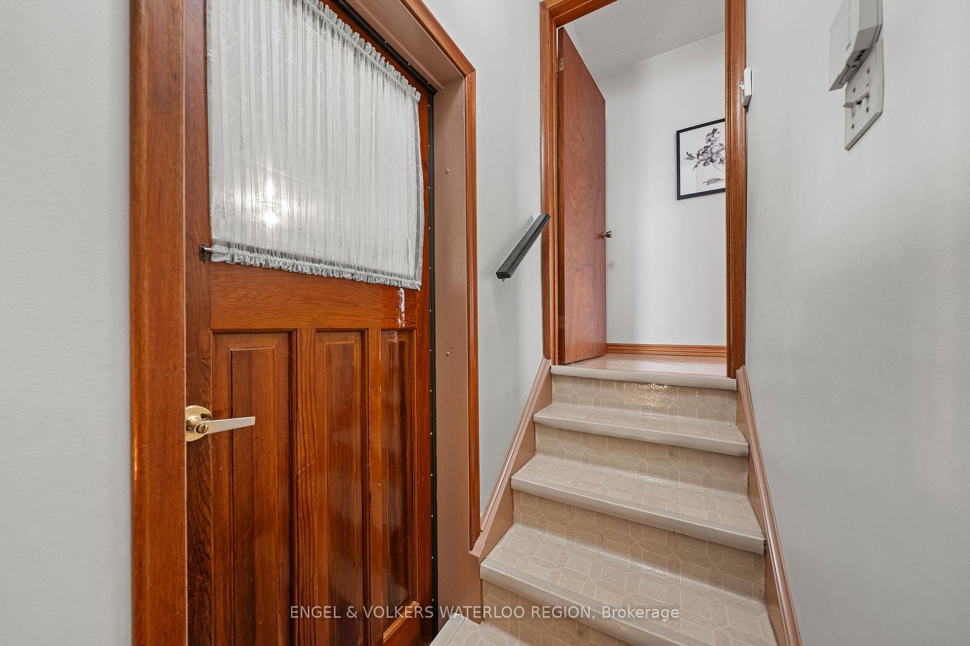 Photo 38 of 161 Schweitzer Street, Kitchener — HOMEH