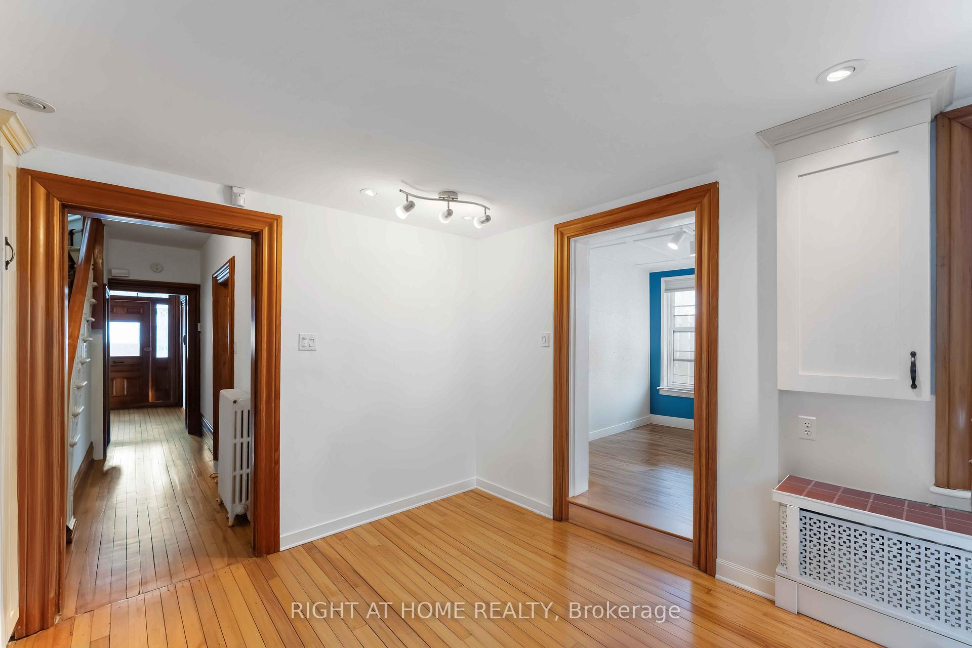 Photo 3 of 183 Augusta Street, Ottawa, Sandy Hill — HOMEH
