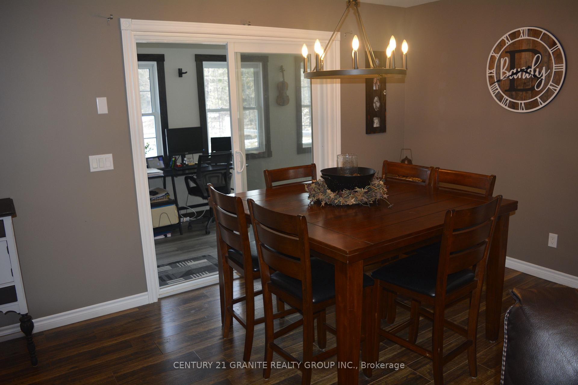 Photo 4 of 104822 Hwy 7, Madoc — HOMEH