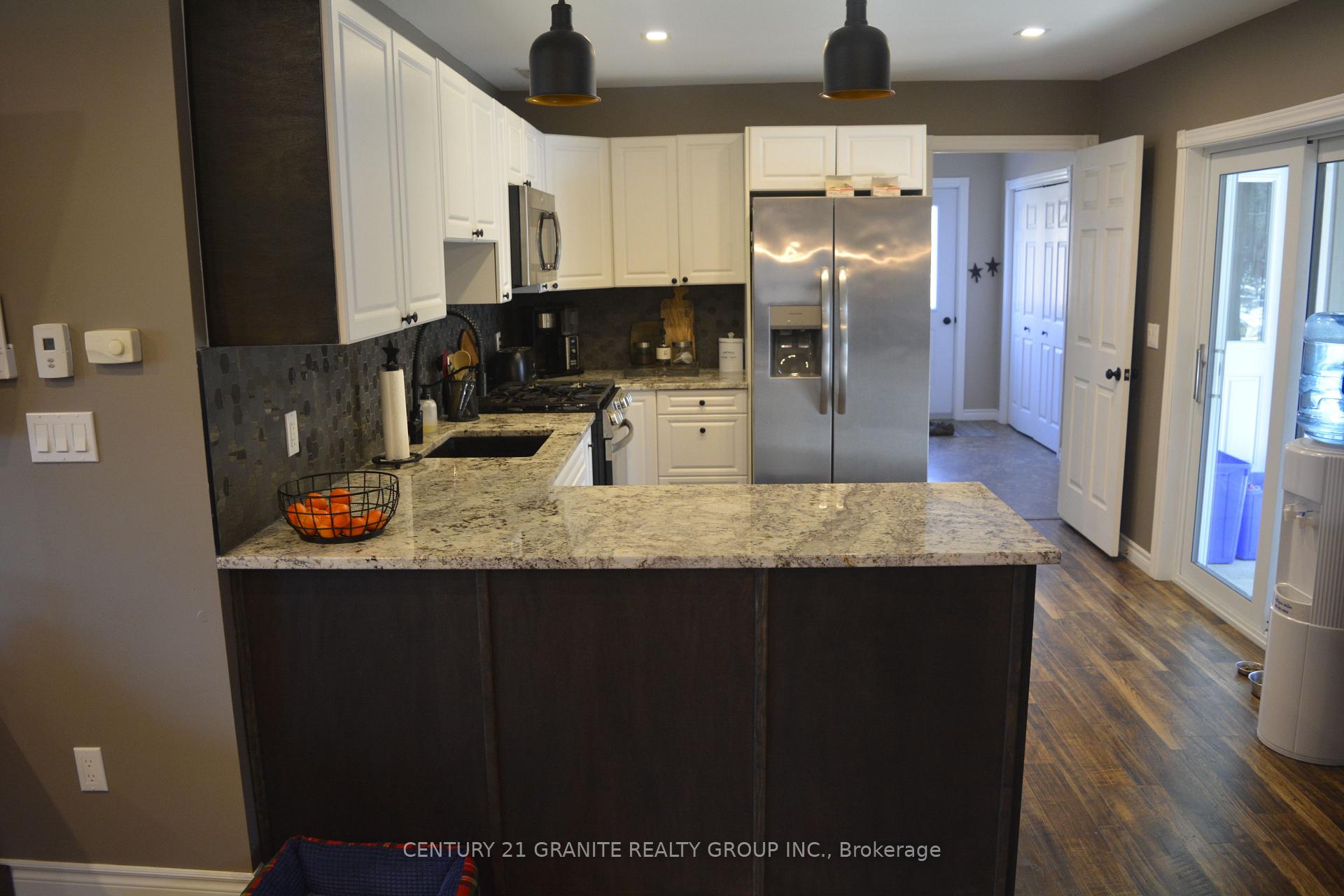 Photo 5 of 104822 Hwy 7, Madoc — HOMEH