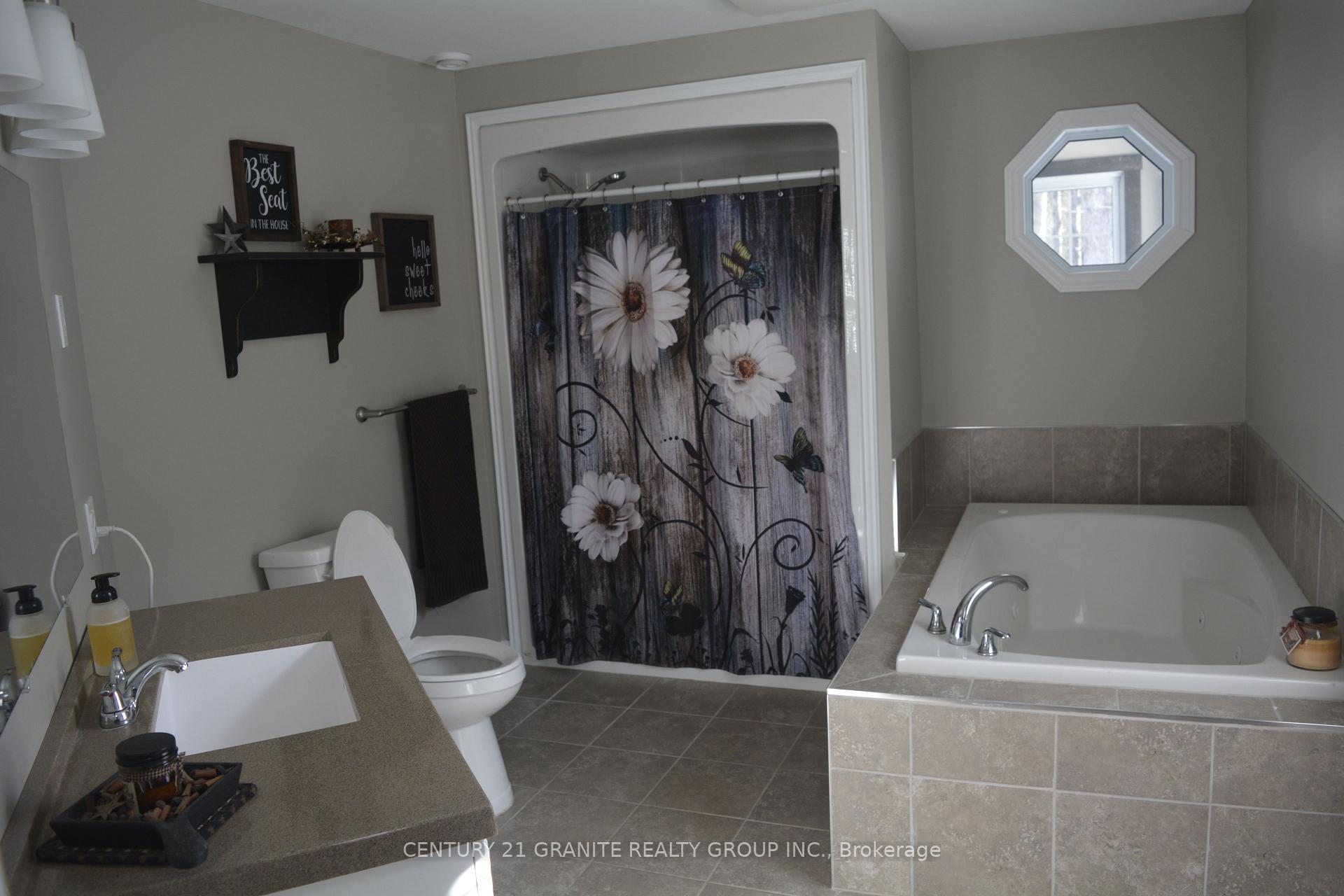 Photo 16 of 104822 Hwy 7, Madoc — HOMEH