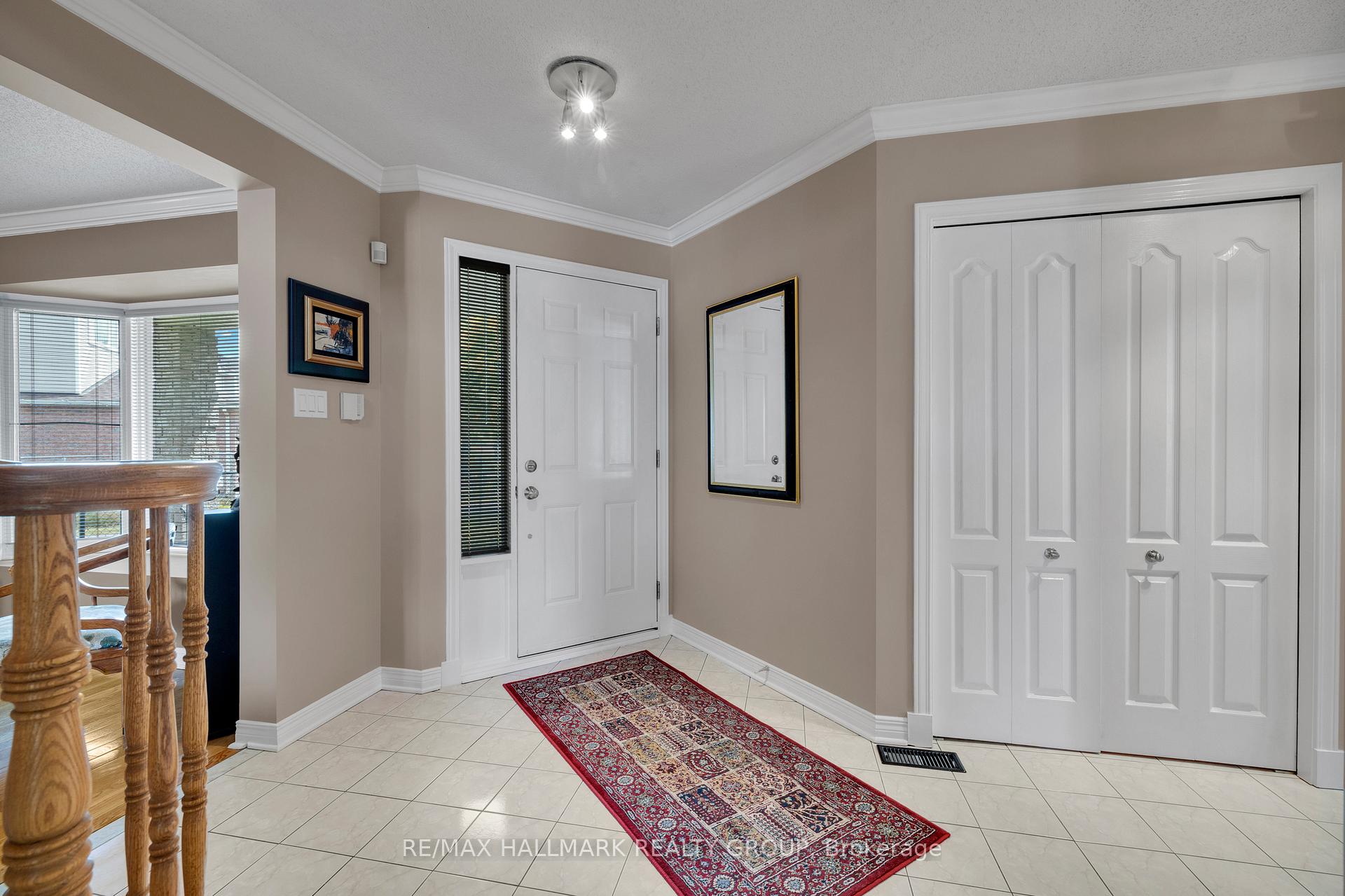 Photo 4 of 59 Forestglade Crescent, Ottawa, Hunt Club Park — HOMEH