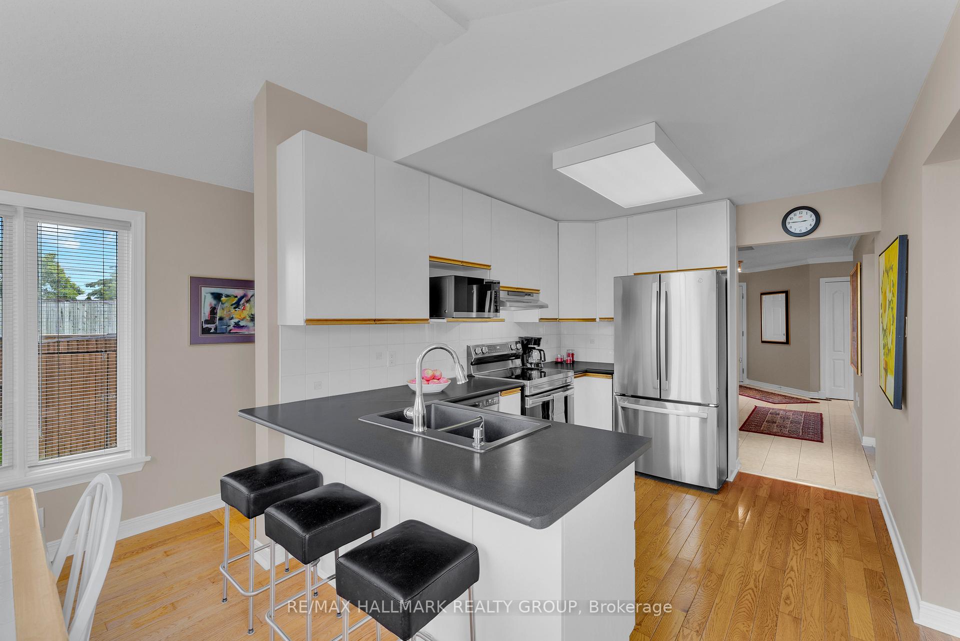 Photo 11 of 59 Forestglade Crescent, Ottawa, Hunt Club Park — HOMEH