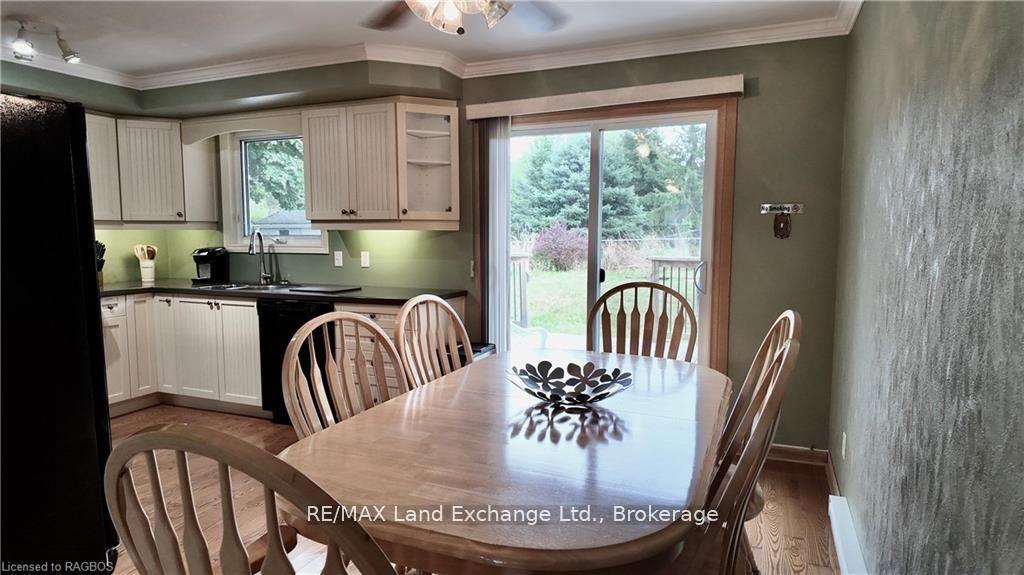 Photo 10 of 1097 Williamsburg Street, Kincardine — HOMEH