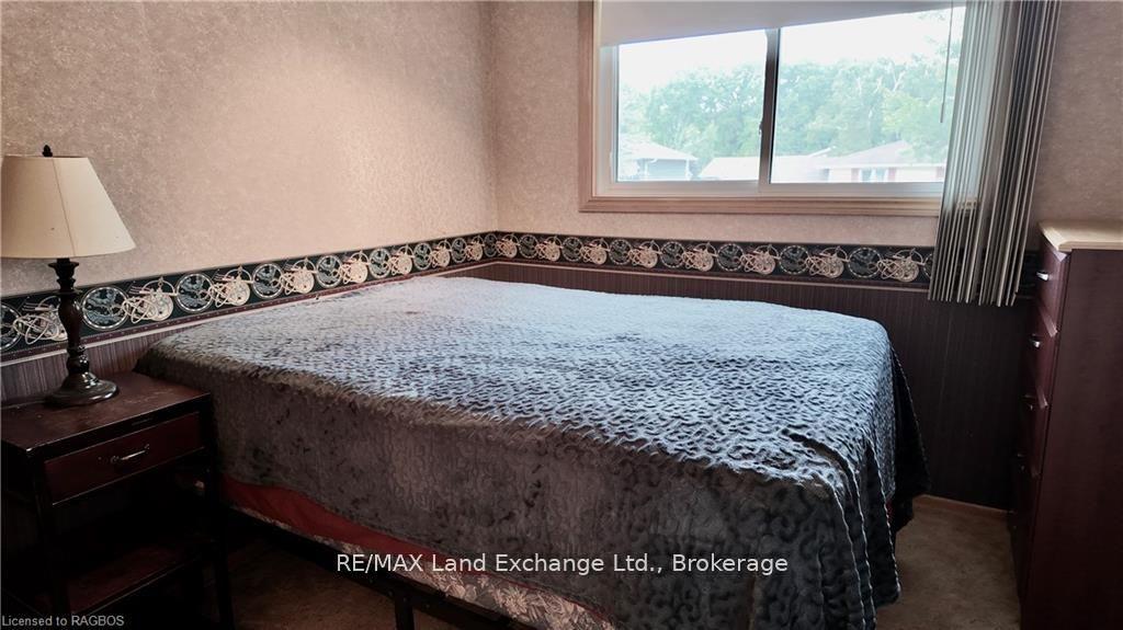 Photo 16 of 1097 Williamsburg Street, Kincardine — HOMEH